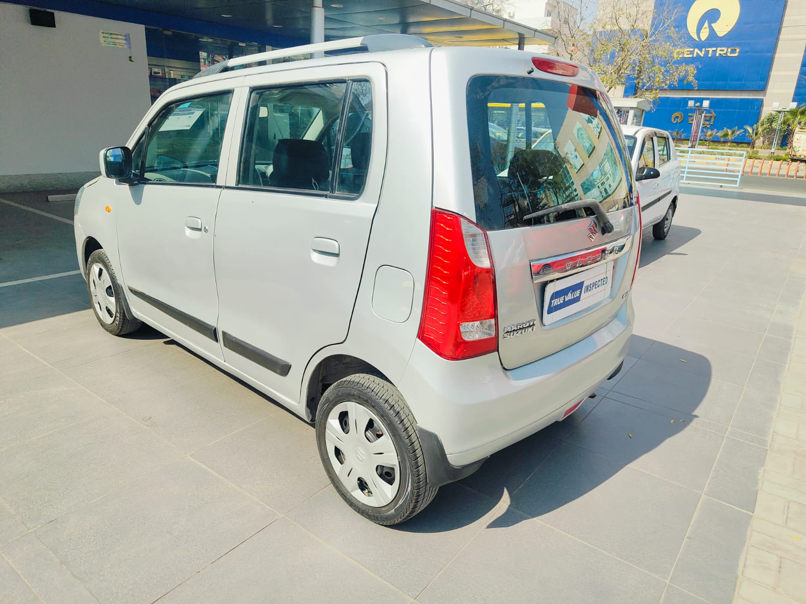 Maruti Suzuki - Wagon R VXI - Silver