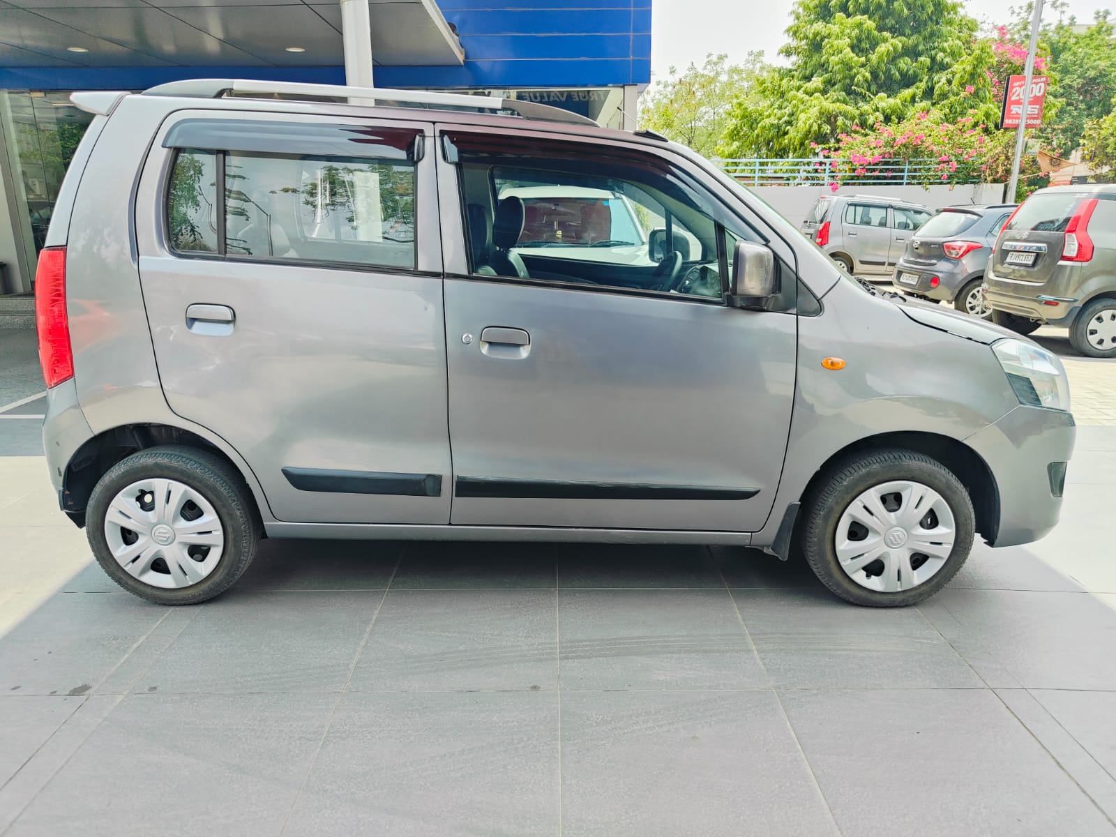Maruti Suzuki Wagon R Vxi - Grey