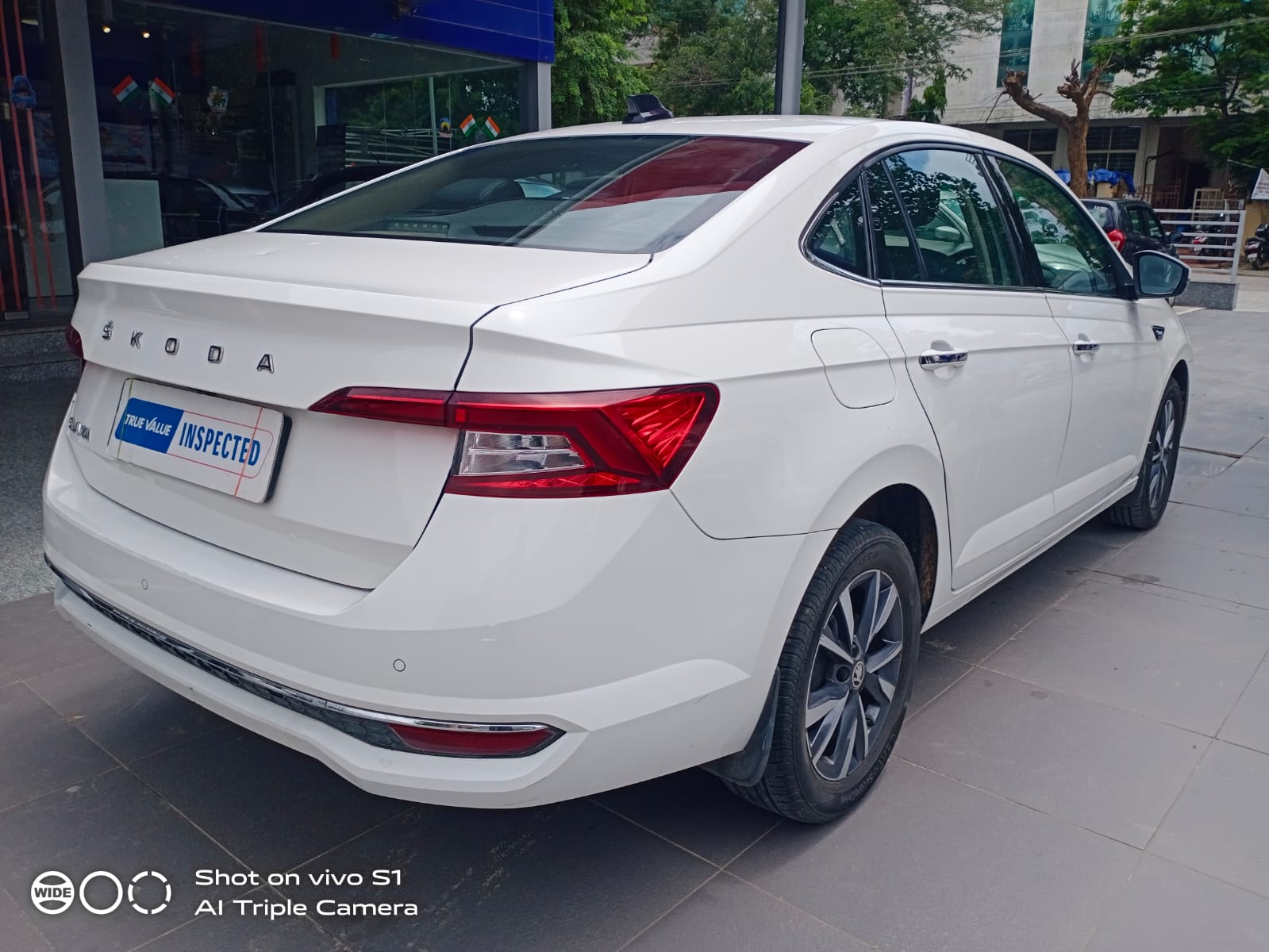 Skoda Slavia Style 1.0 TSI MT