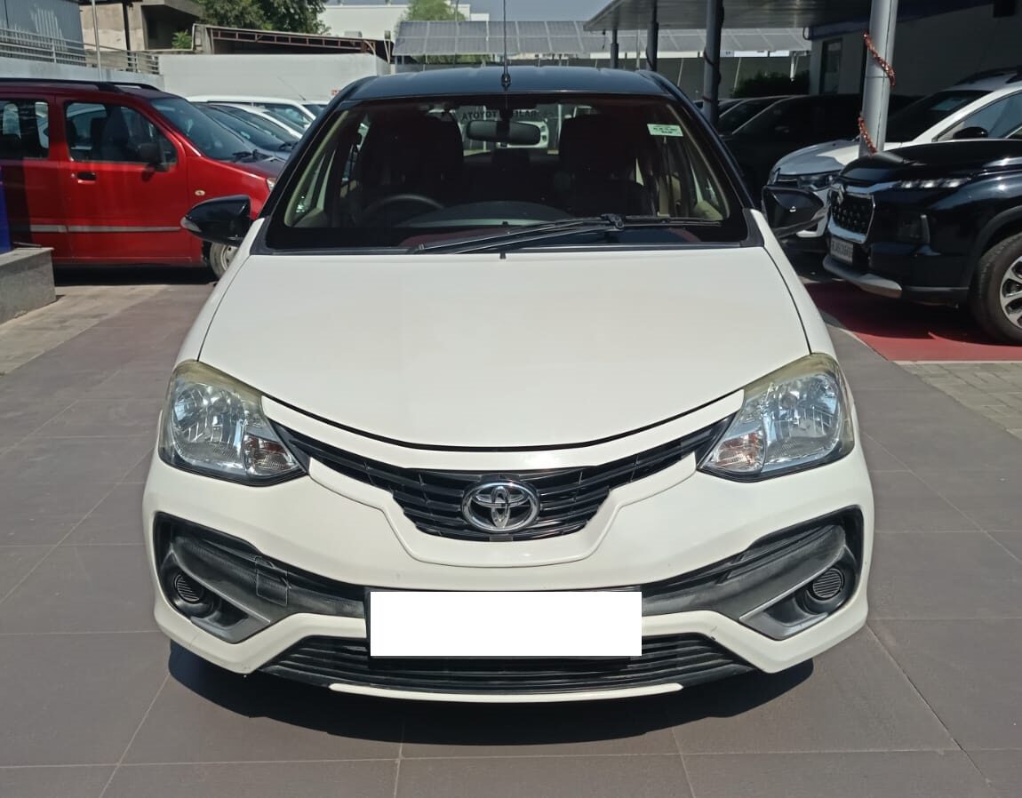 Toyota Etios Liva 1.2 V