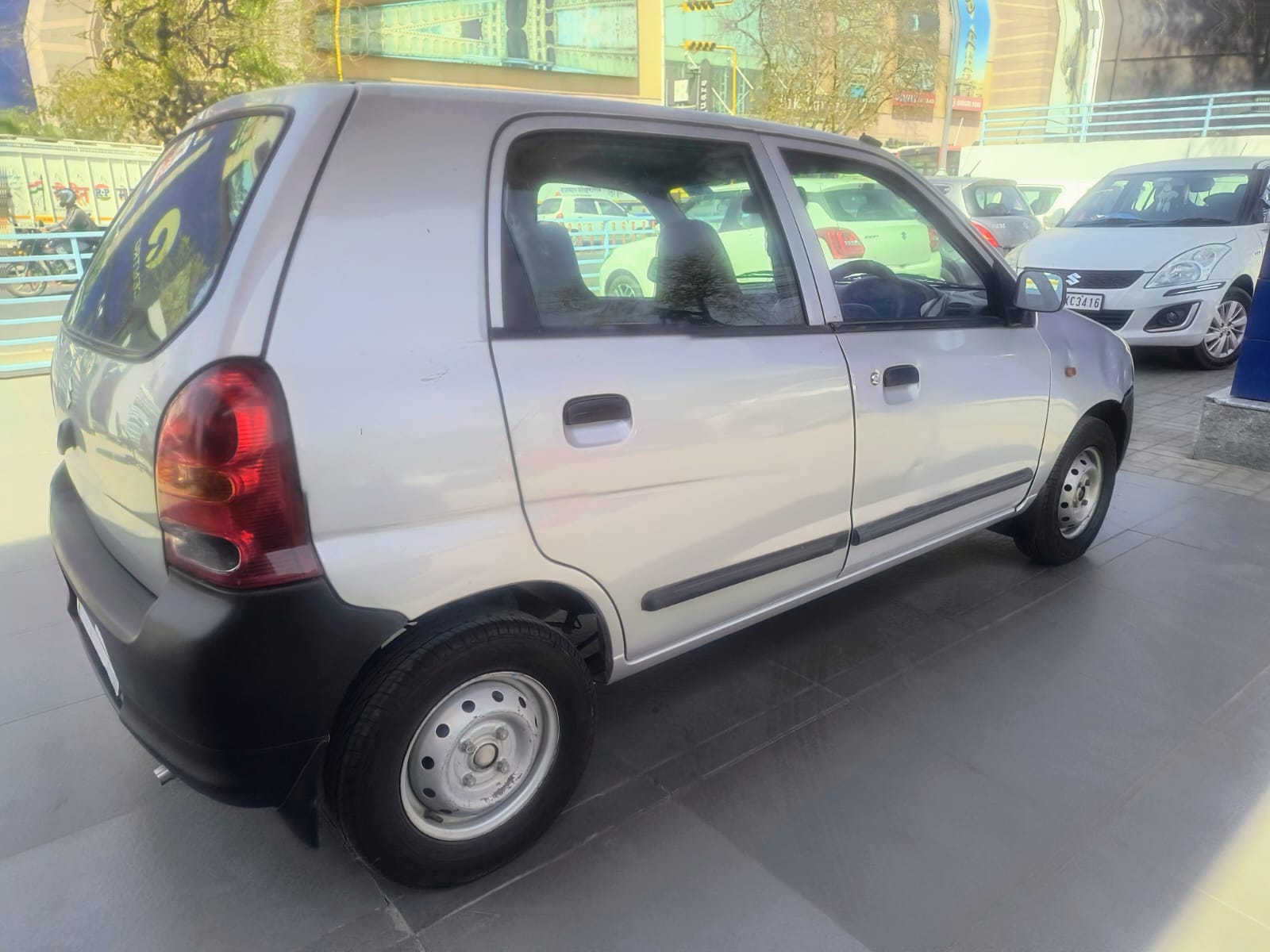 Maruti Suzuki – Alto LXI – Silver