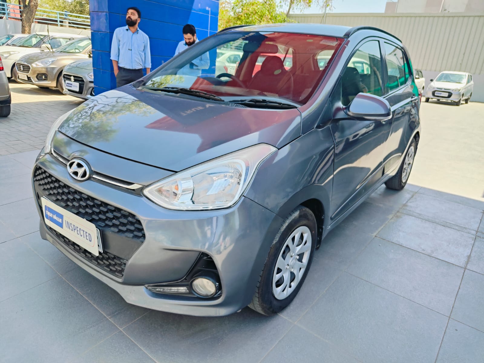 Hyundai Grand I-10 Sportz (O) 1.2
