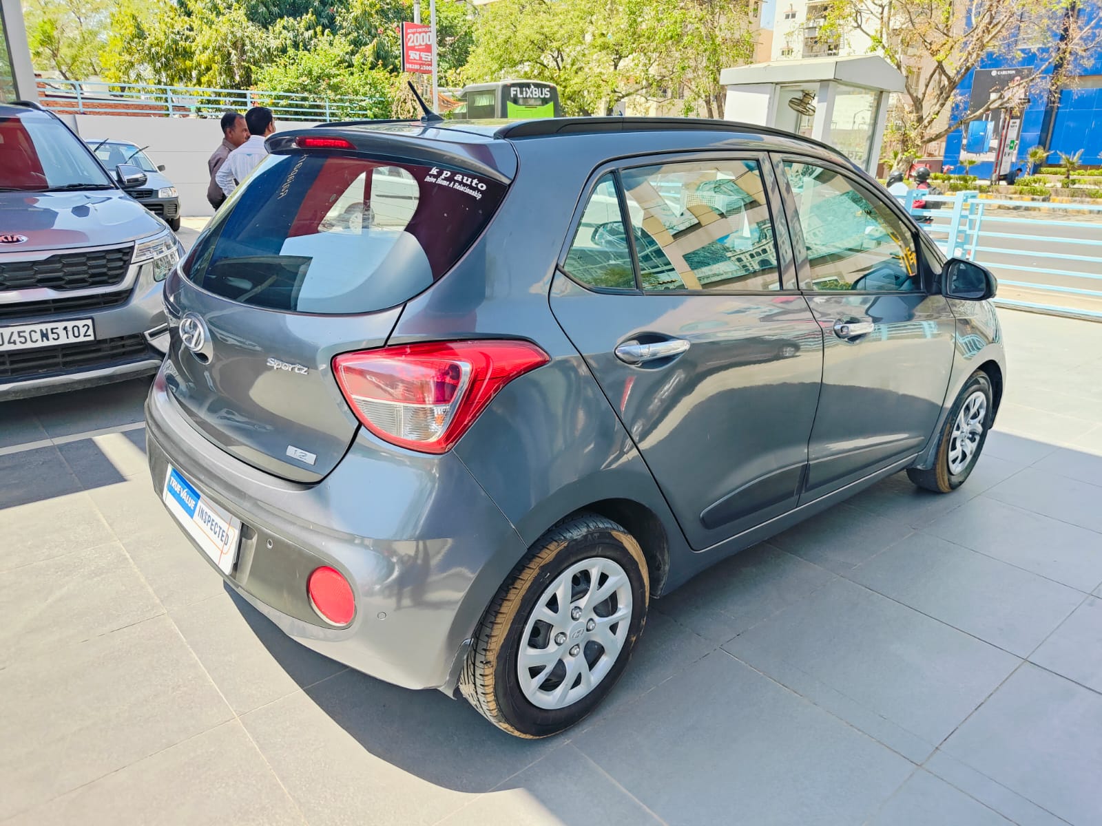 Hyundai Grand I-10 Sportz (O) 1.2