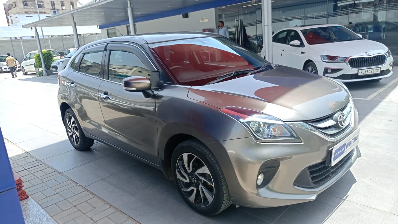 Toyota Glanza G MT