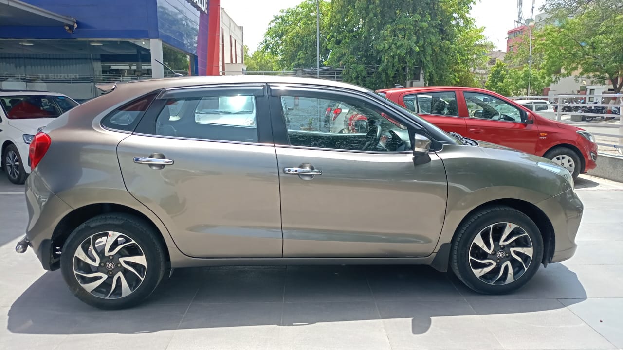 Toyota Glanza G MT