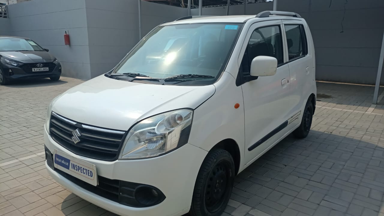 Maruti Suzuki Wagon R Vxi- White