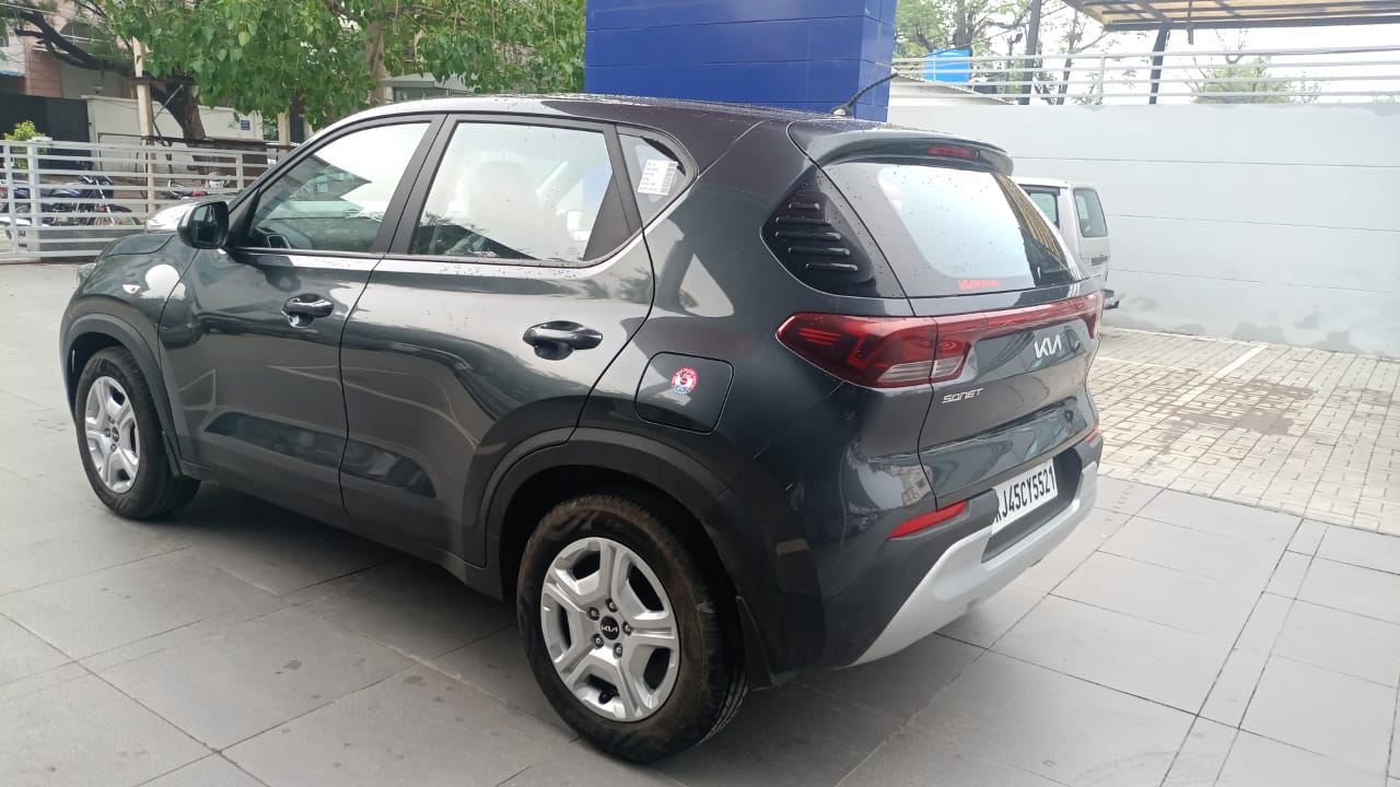 Kia Sonet HTK G 1.2 5MT