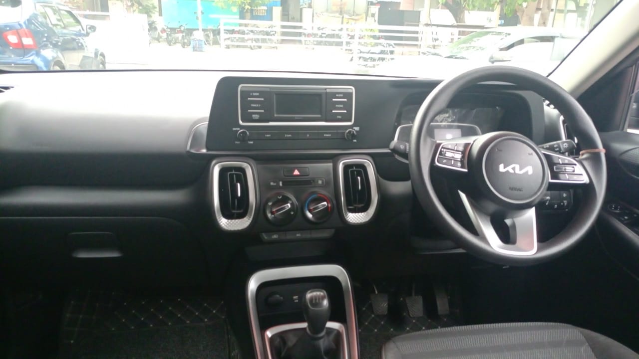 Kia Sonet HTK G 1.2 5MT