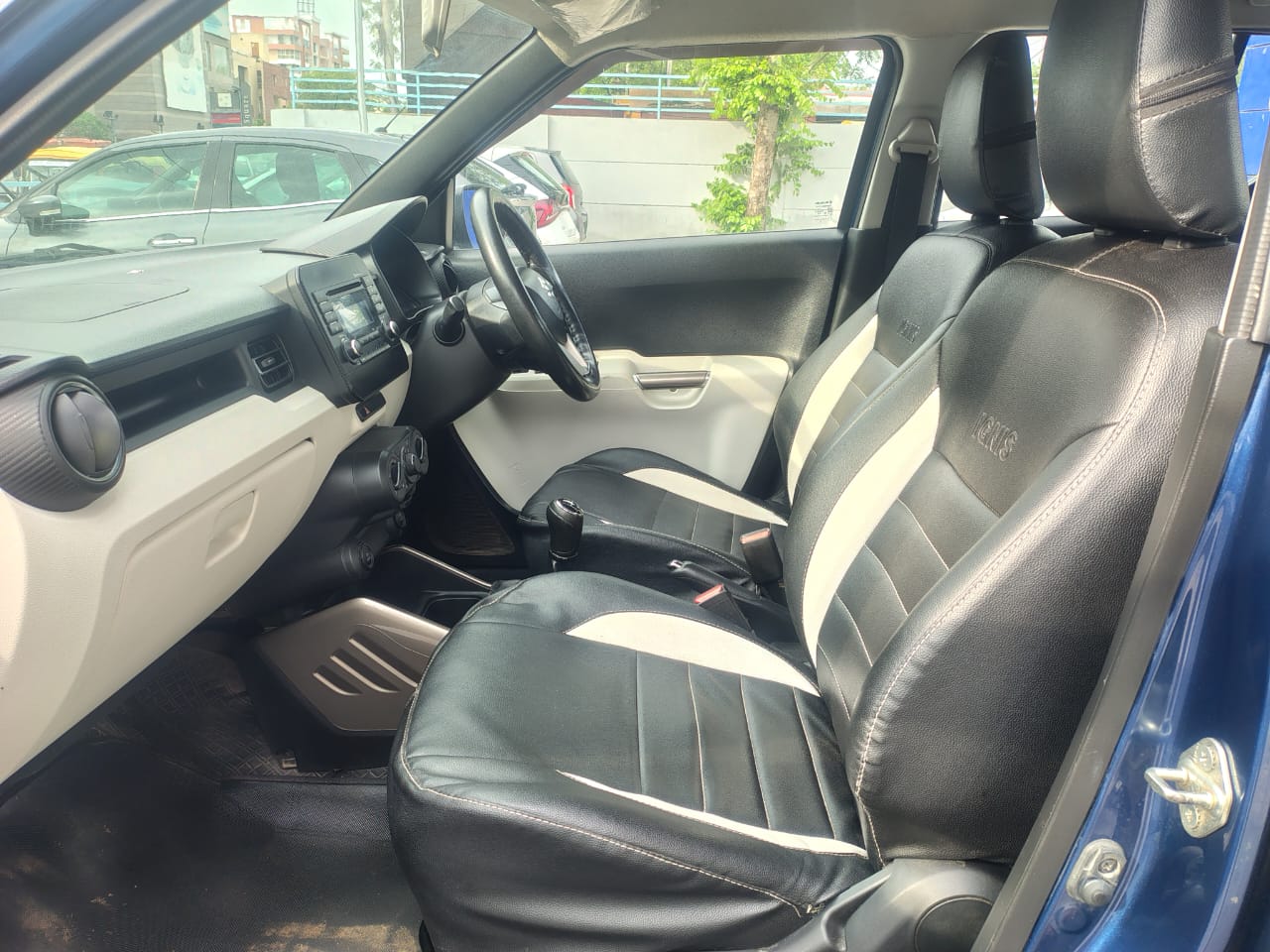 Maruti Suzuki Ignis Delta