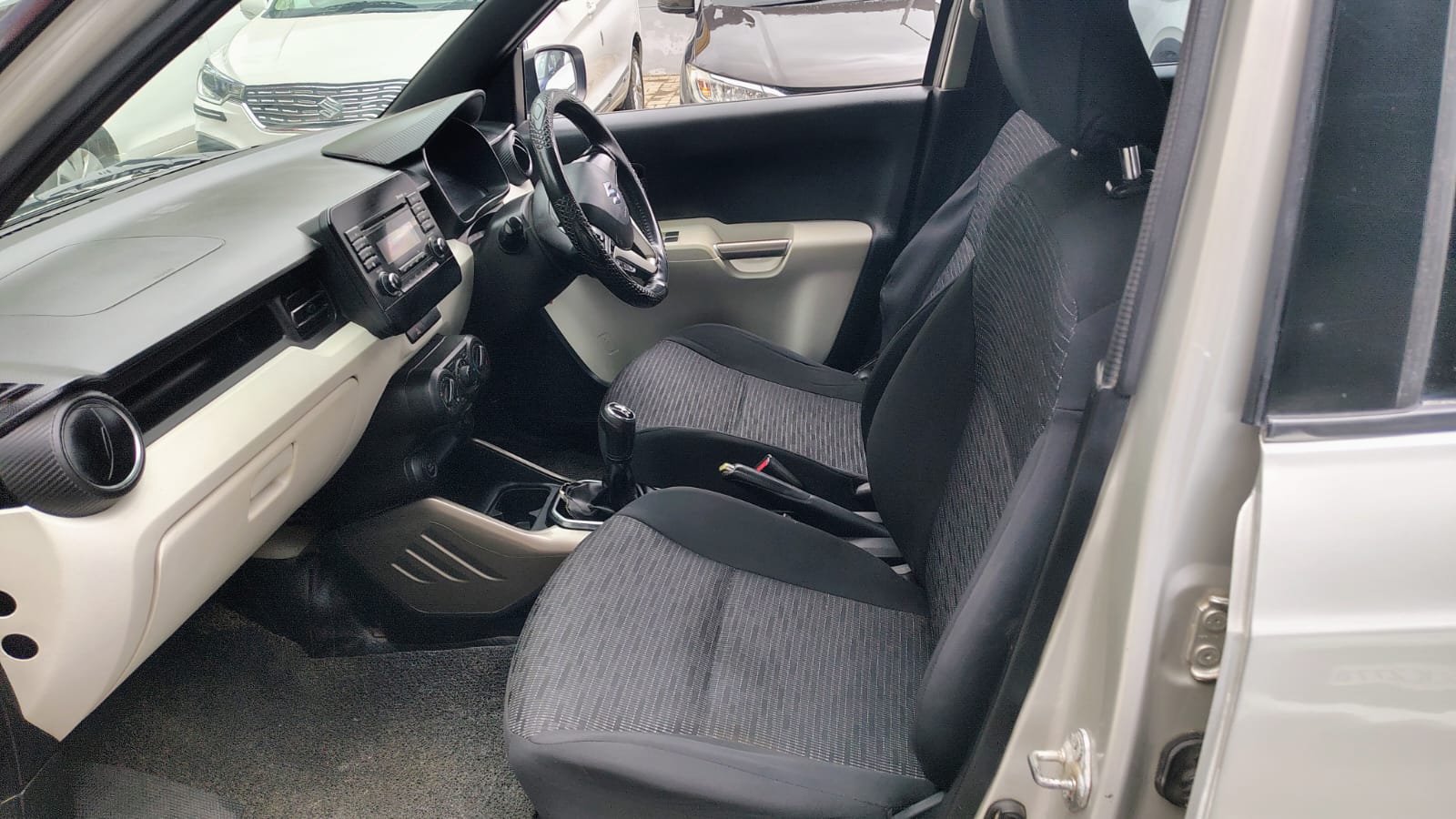 Maruti Suzuki Ignis Delta