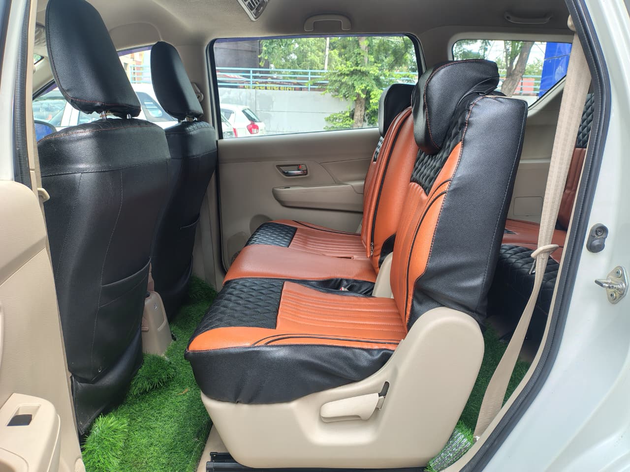 Maruti Suzuki Ertiga VXI
