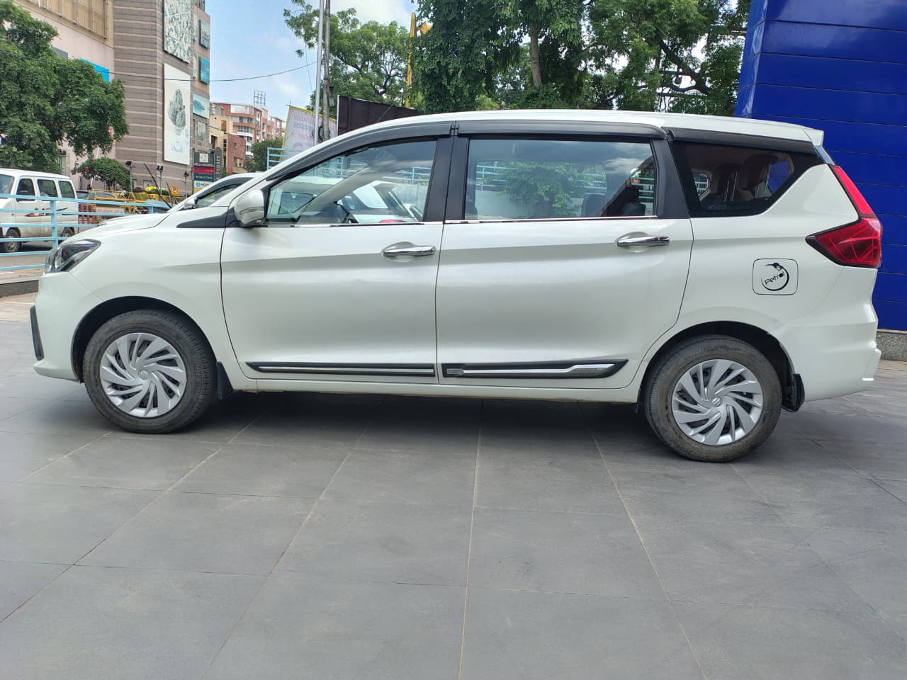 Maruti Suzuki Ertiga VXI