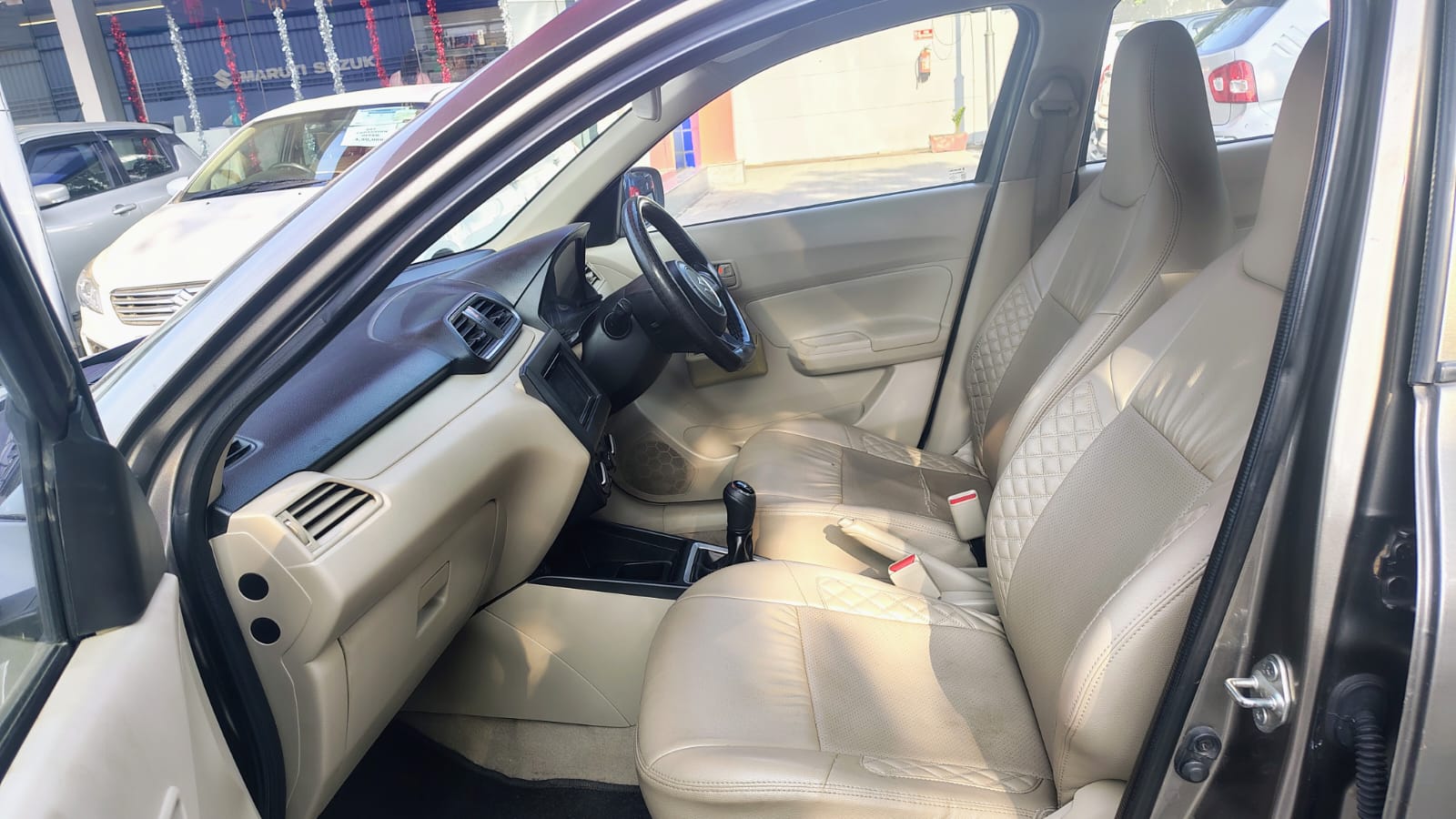 Maruti Suzuki Dzire LXI