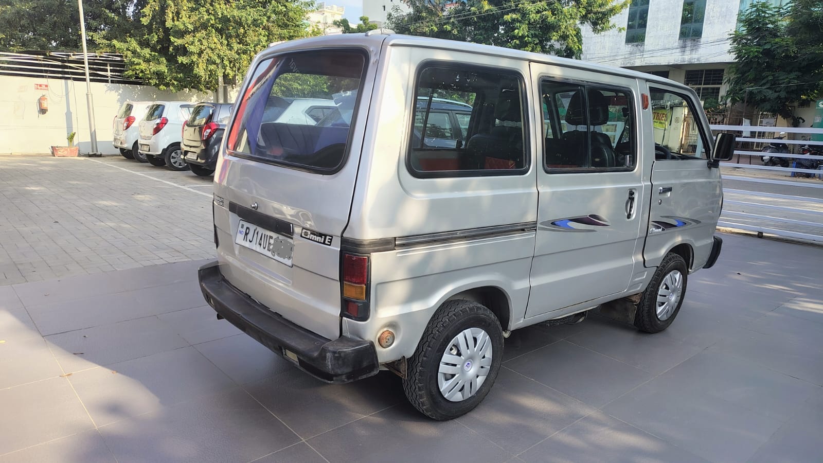Maruti suzuki Omni E