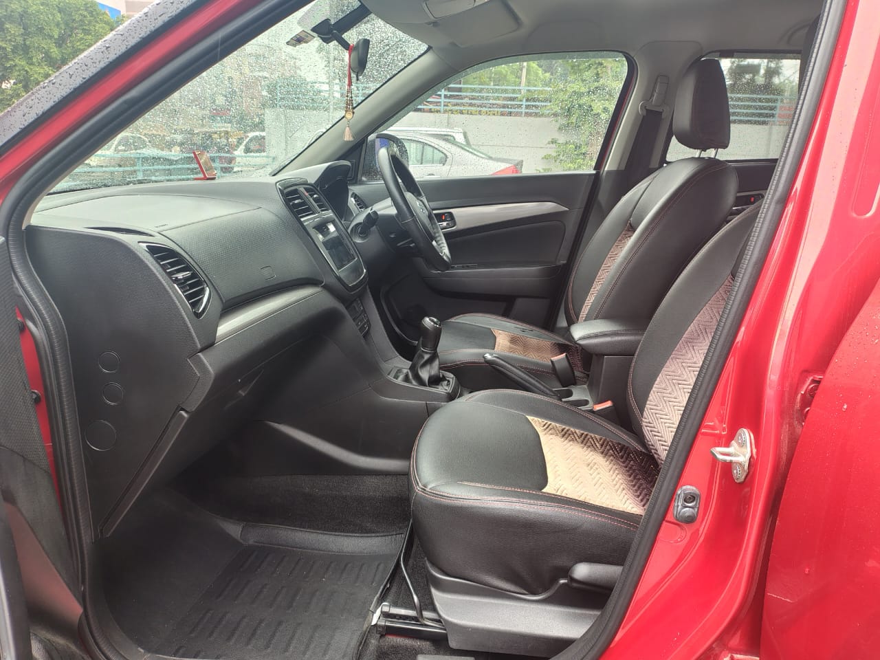 Maruti Suzuki Brezza ZDI+