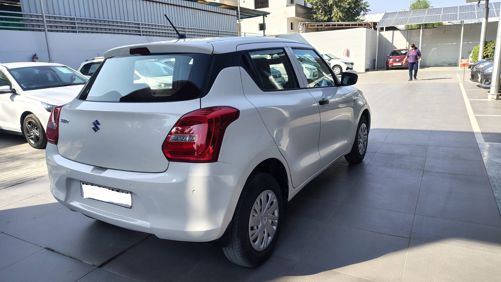 Maruti Suzuki Swift LXI