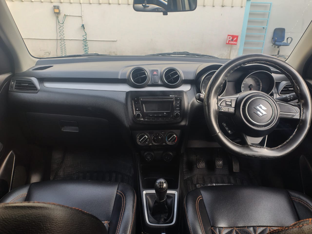 Maruti Suzuki Swift VXI