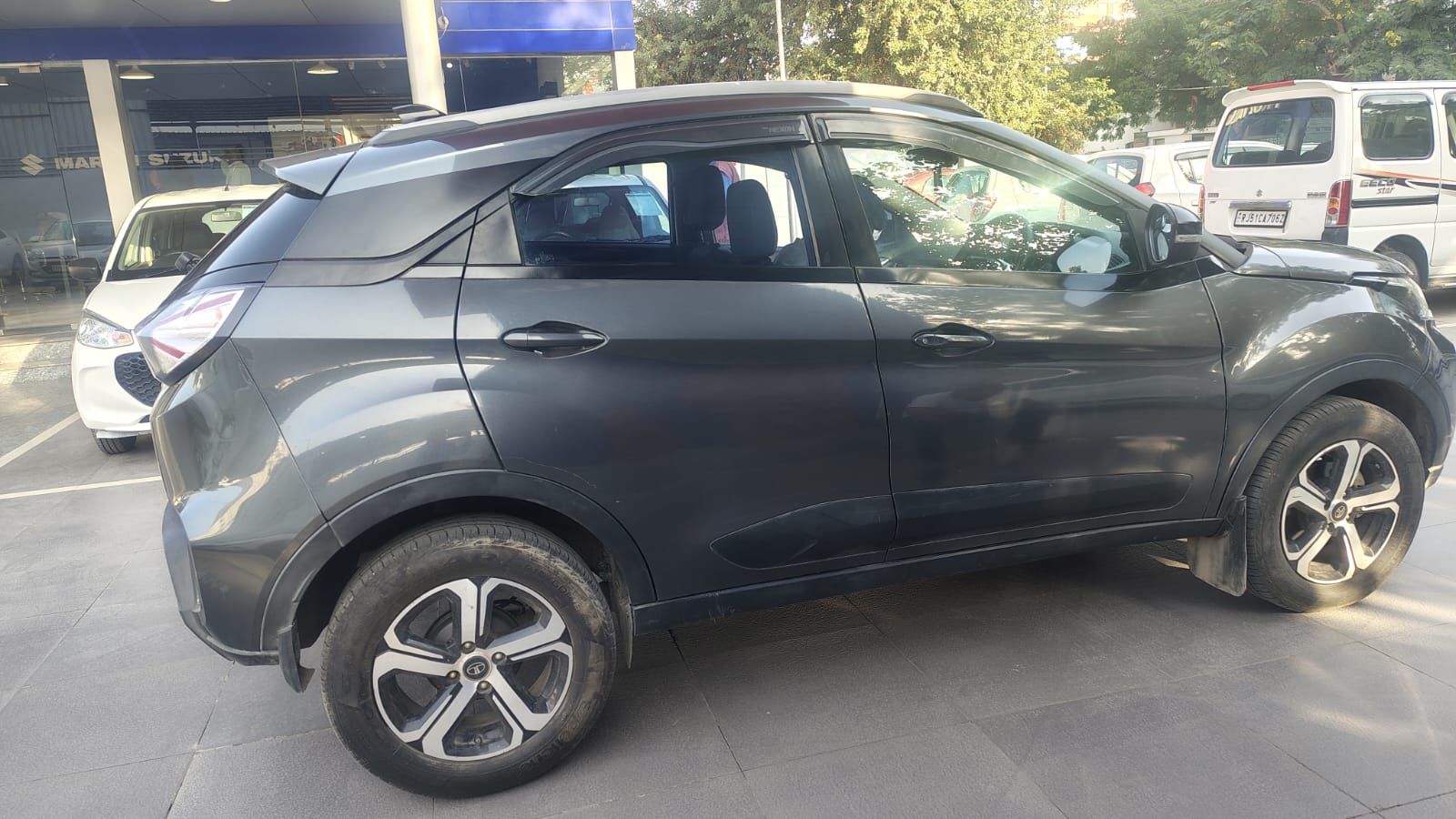 Tata Nexon XZ
