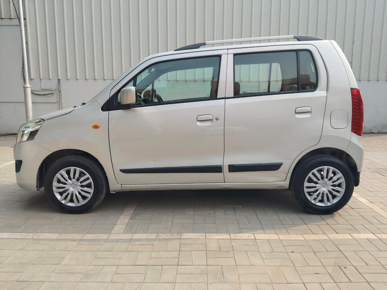 Maruti Suzuki Wagon R VXI