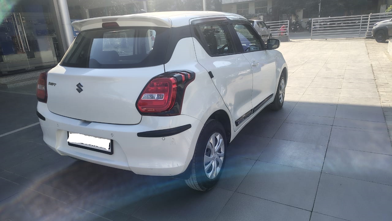 Maruti Suzuki Swift VXI