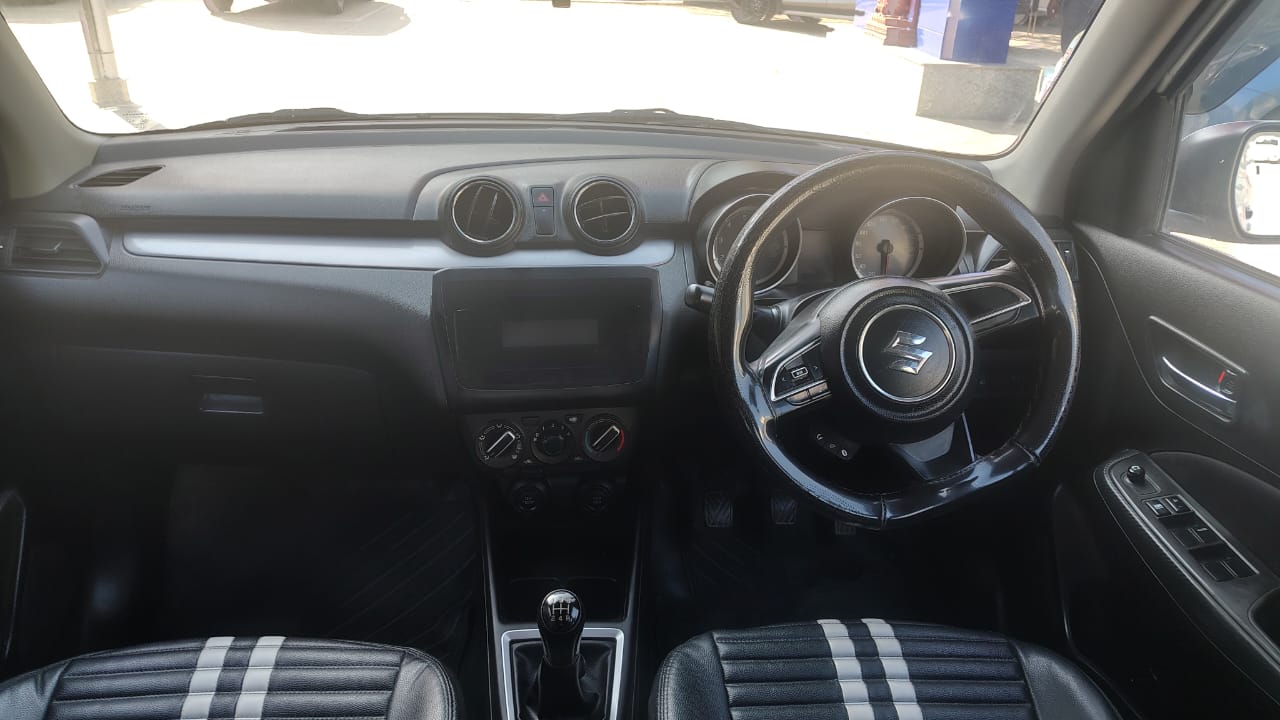 Maruti Suzuki Swift VXI