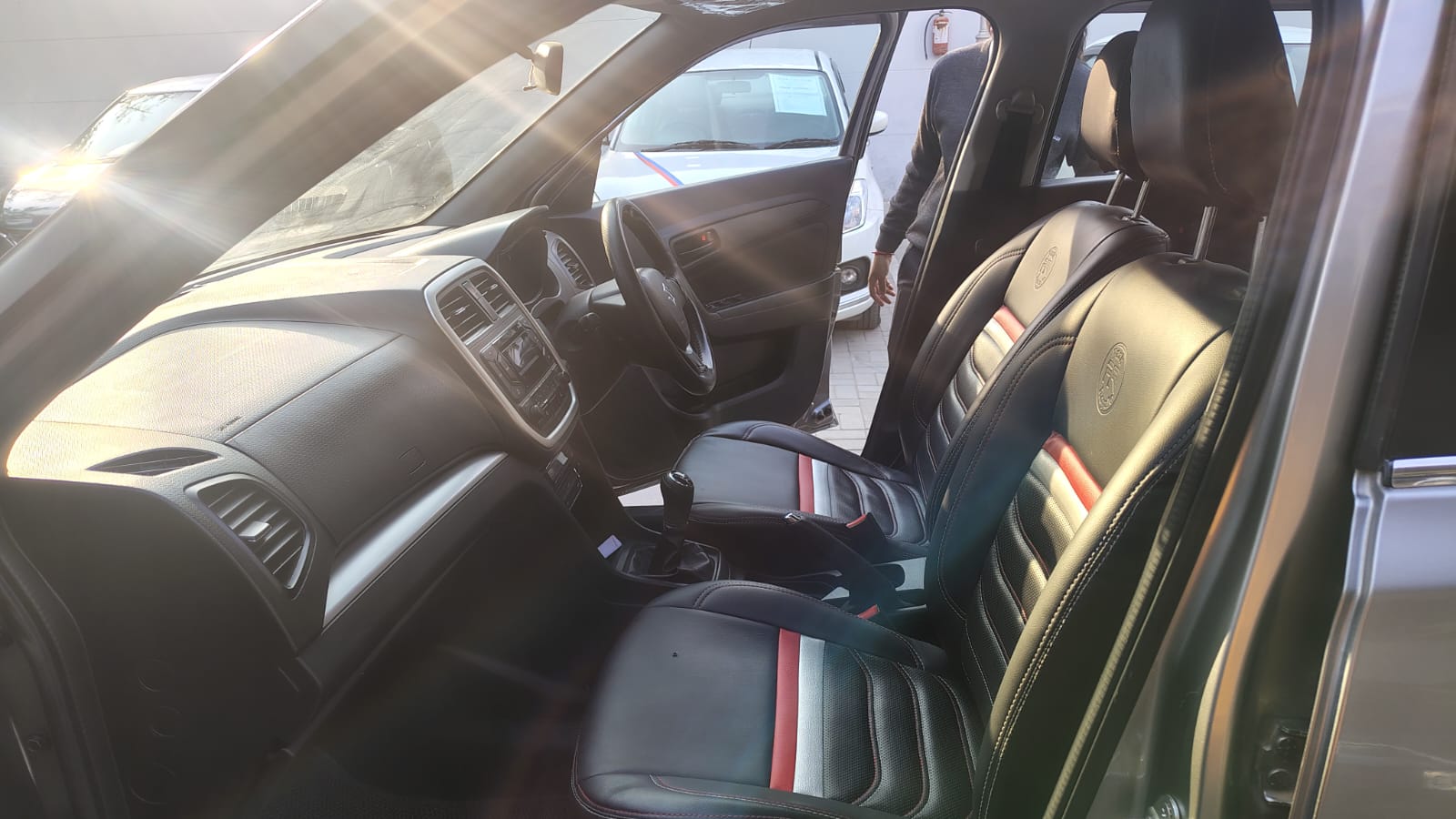 Maruti Suzuki Brezza VXI