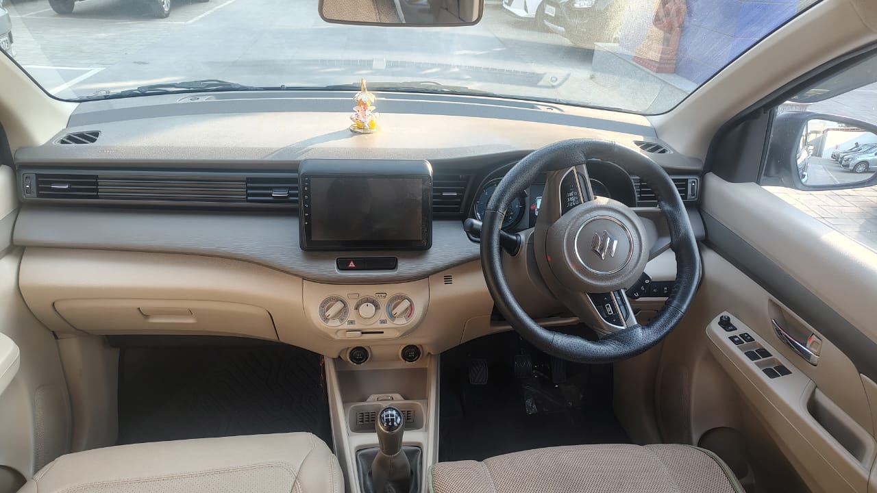 Maruti Suzuki Ertiga VXI