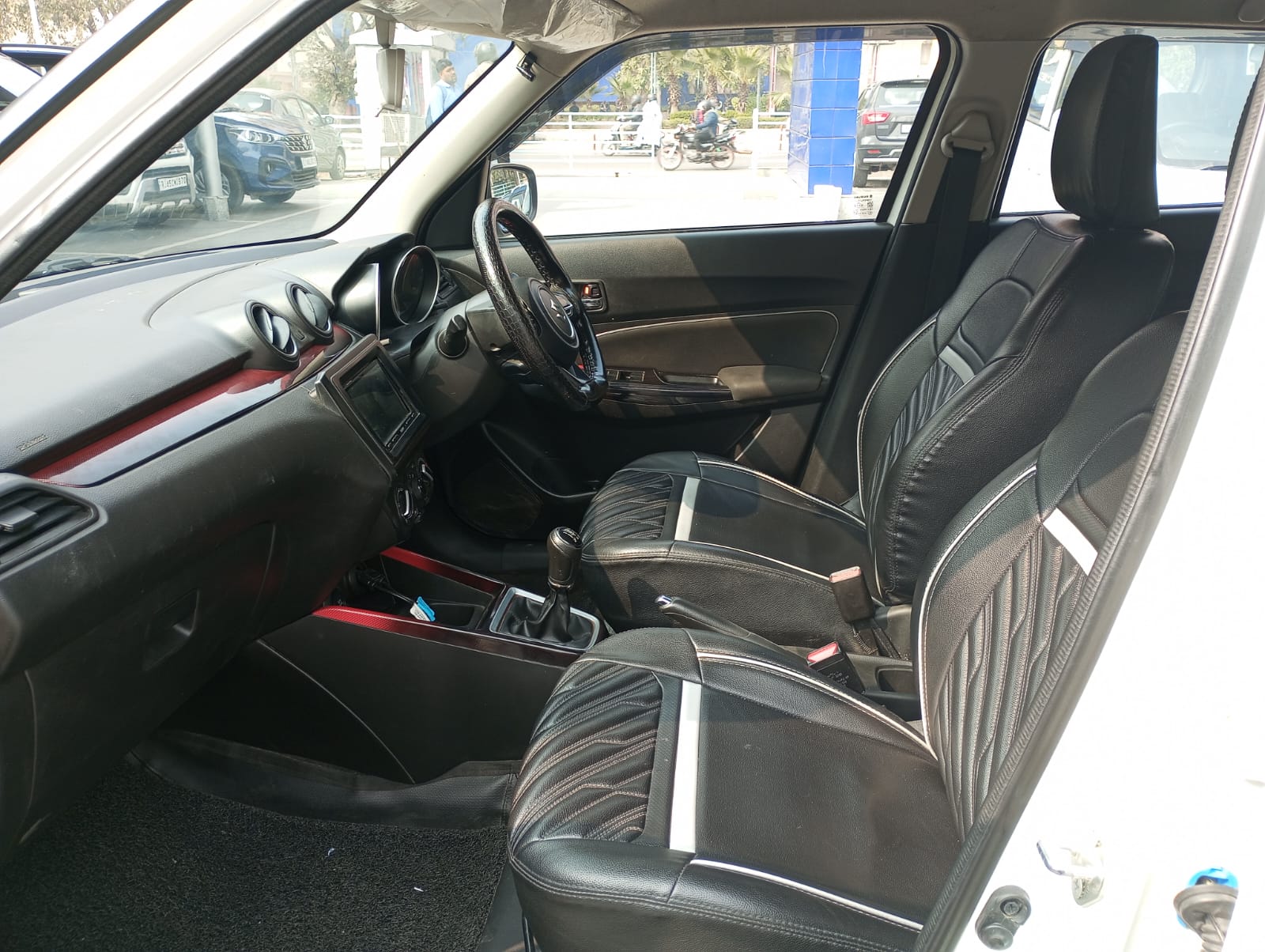 Maruti suzuki Swift VXI