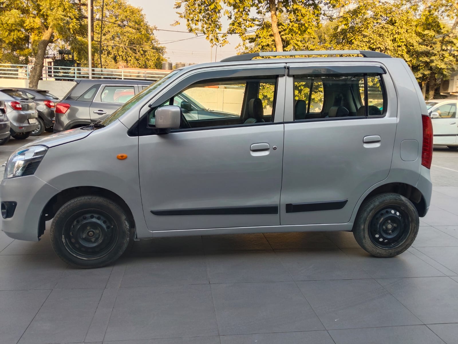 Maruti Suzuki Wagon R VXI