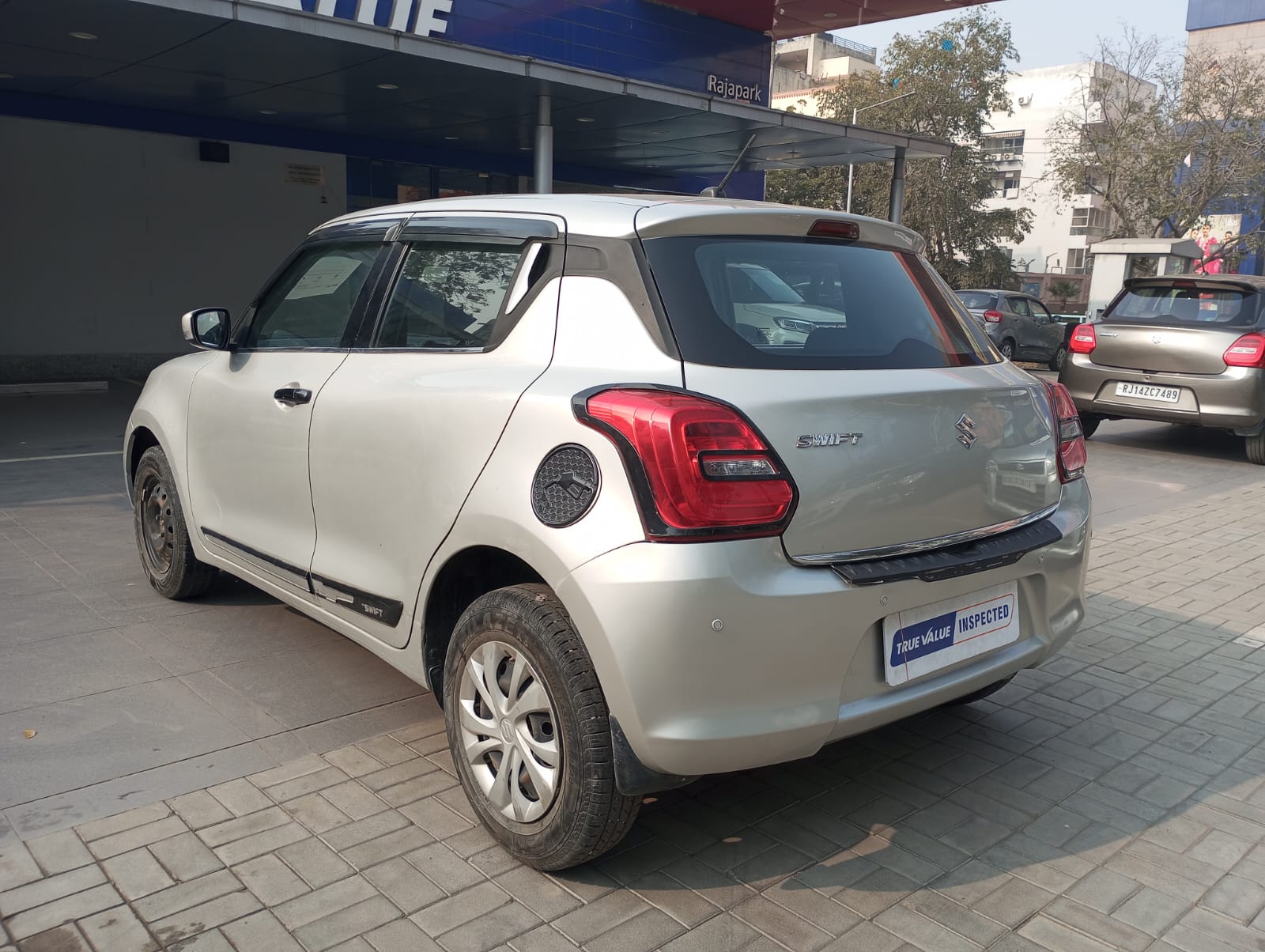 Maruti Suzuki Swift VXI