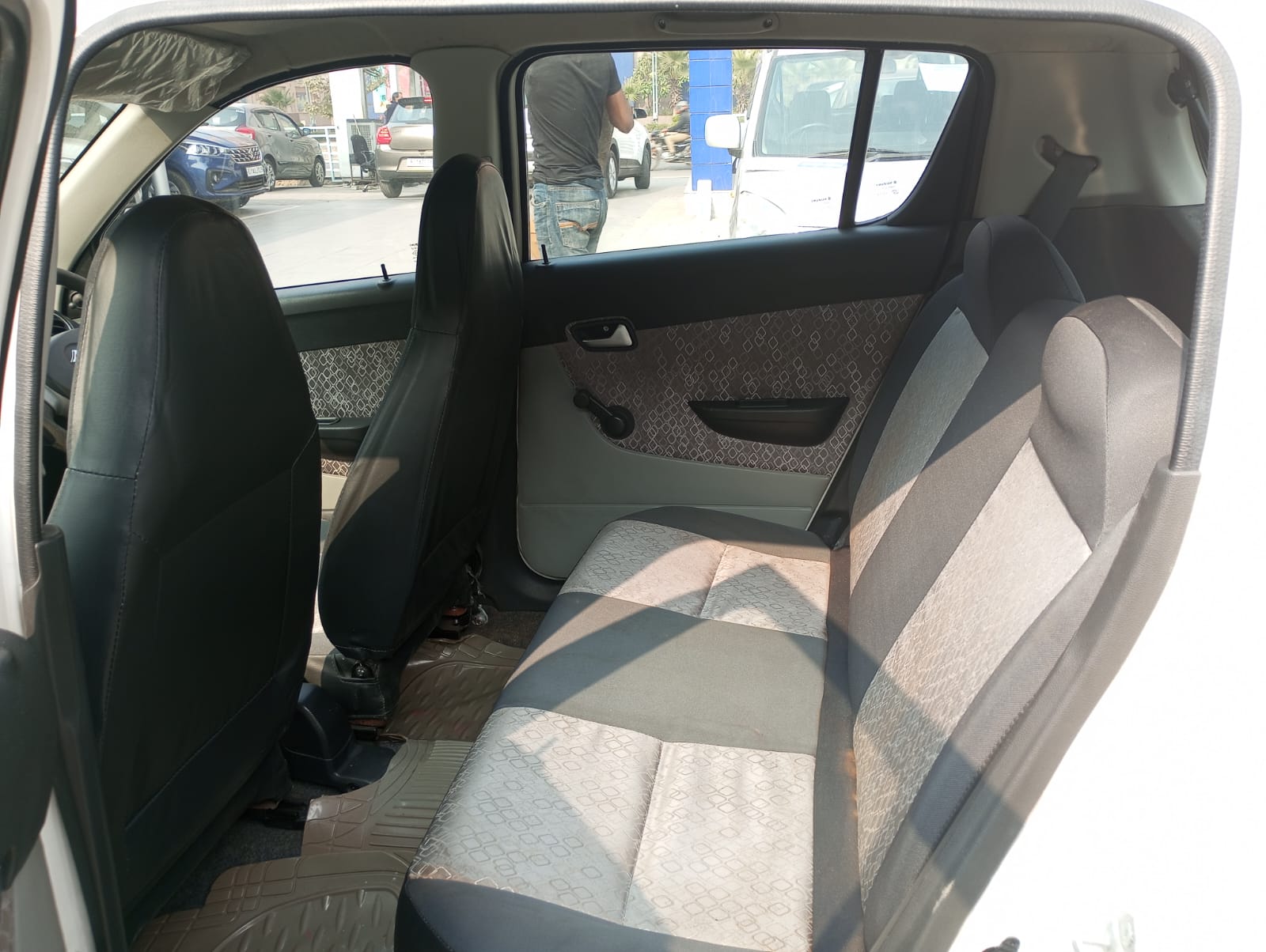 Maruti Suzuki Alto LXI