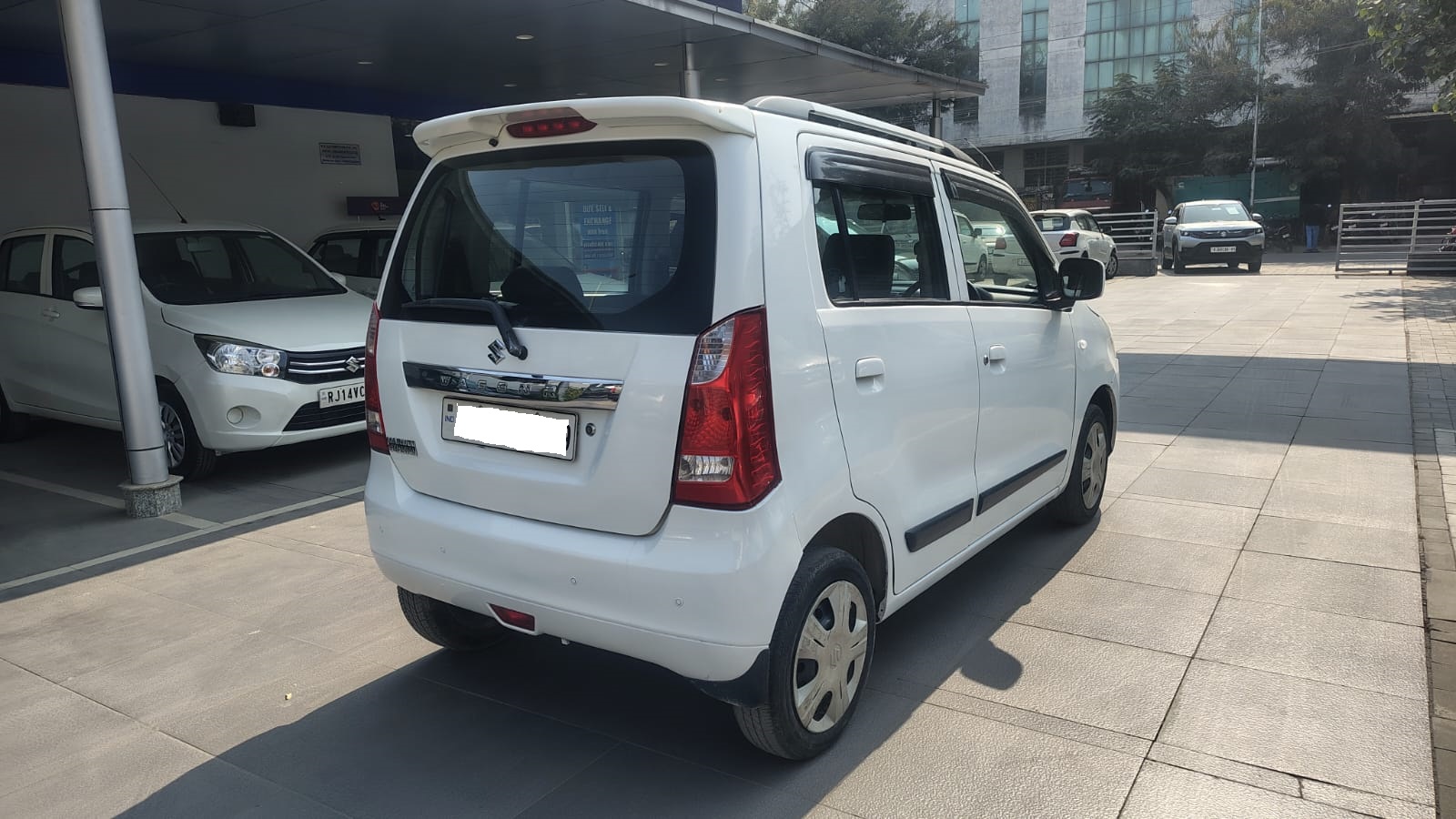 Maruti Suzuki Wagon R VXI AMT