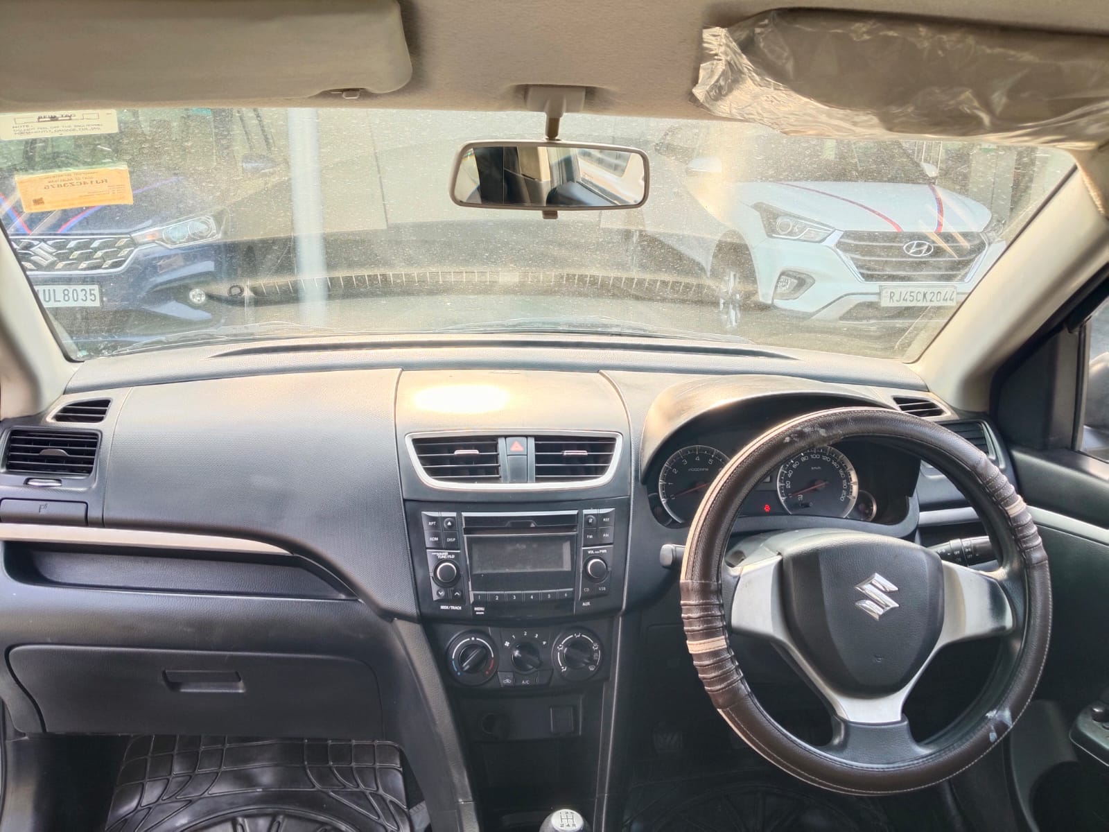 Maruti Suzuki Swift VXI