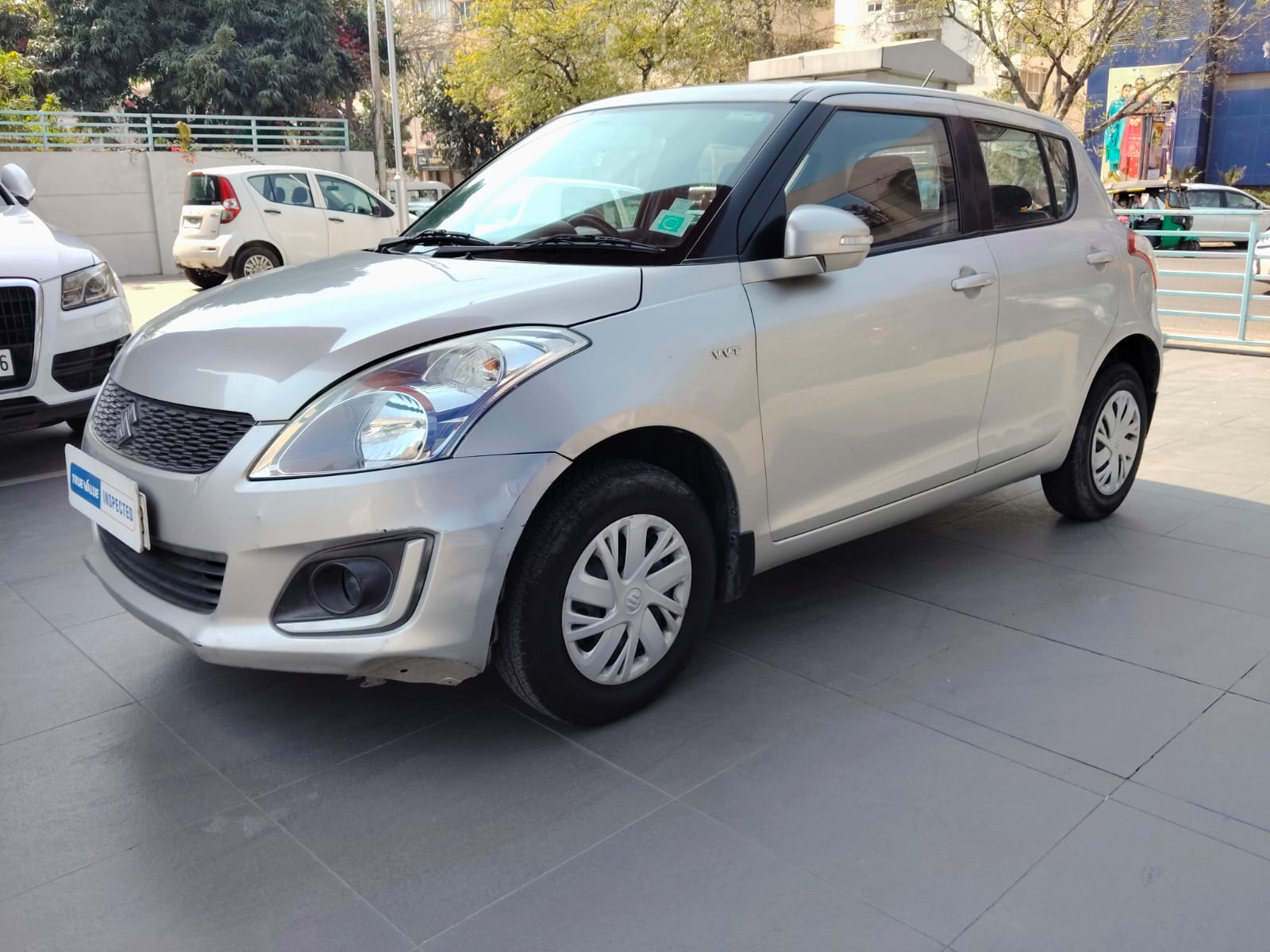 Maruti Suzuki Swift VXI