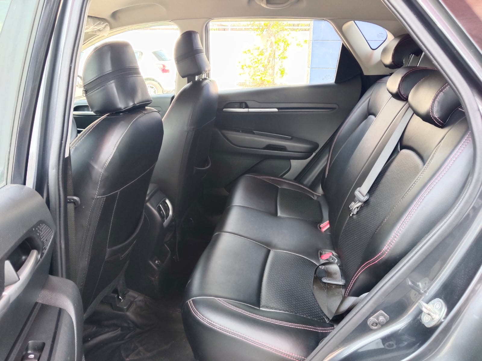 Kia Sonet G1.2 5MT HTK