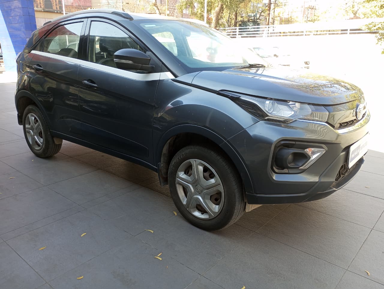 Tata Nexon XM