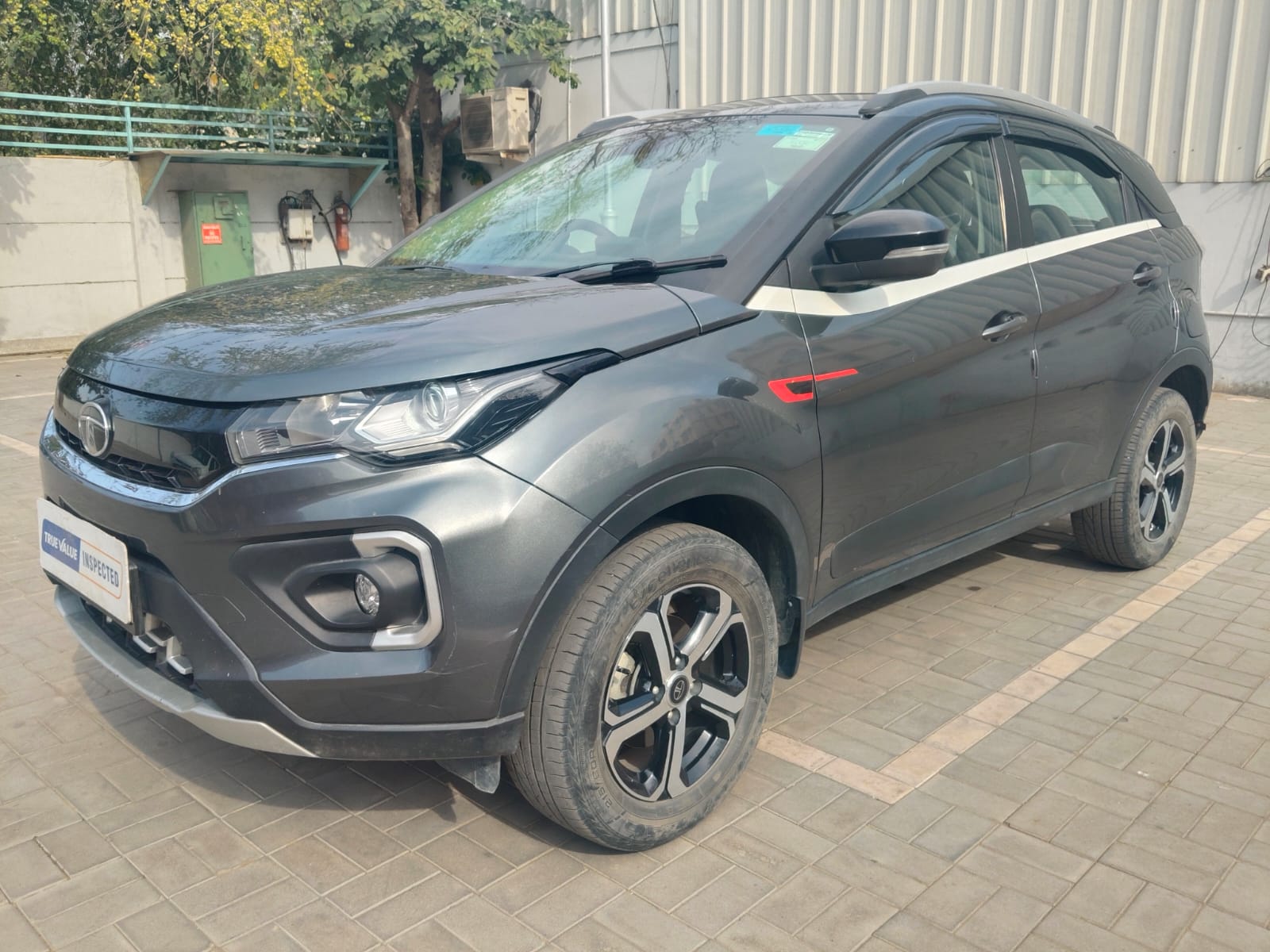 Tata Nexon XZ+