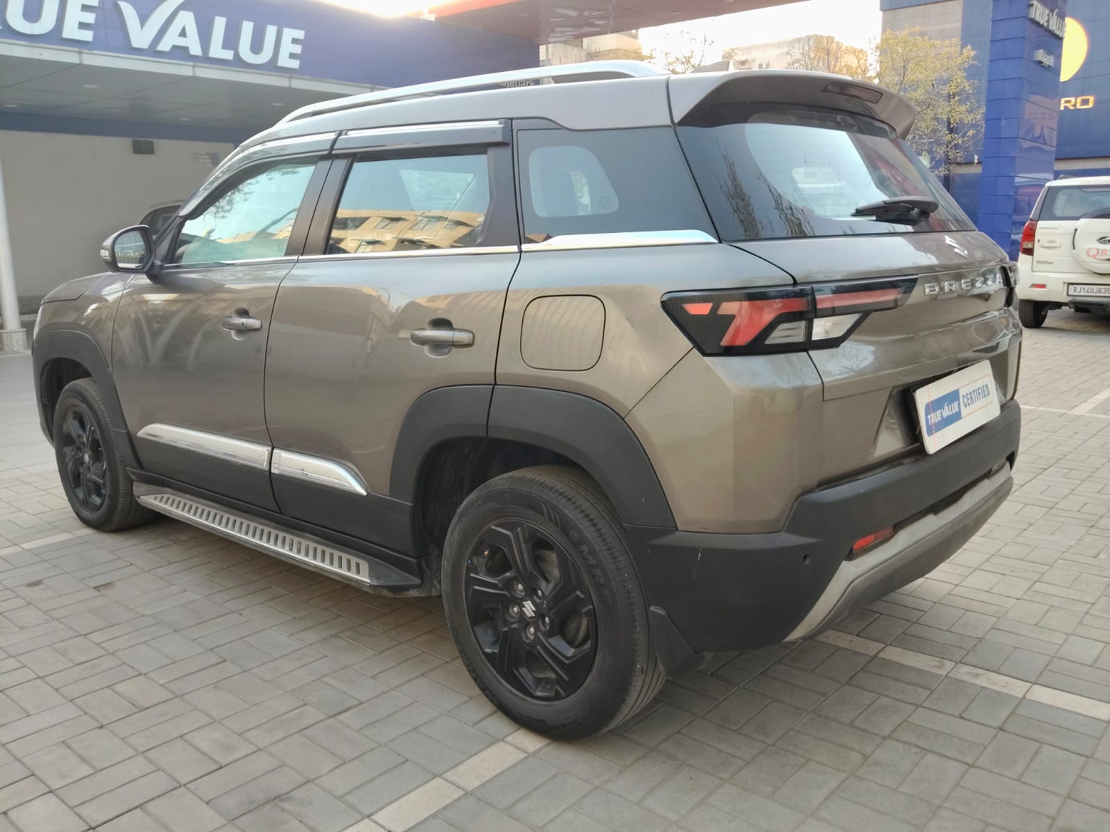 Maruti Suzuki Brezza ZXI