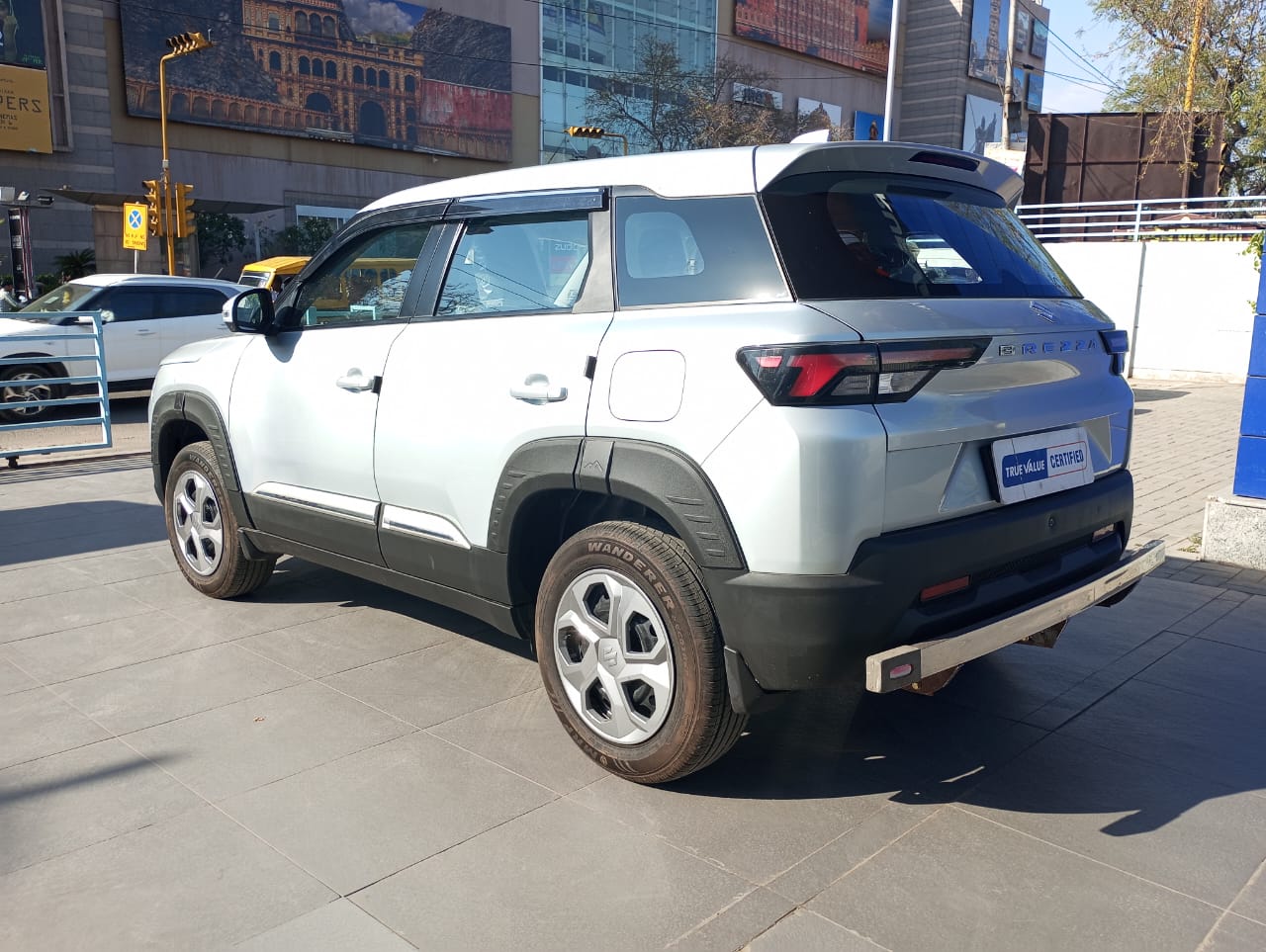 Maruti Suzuki Brezza VXI