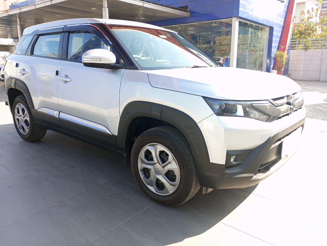 Maruti Suzuki Brezza VXI