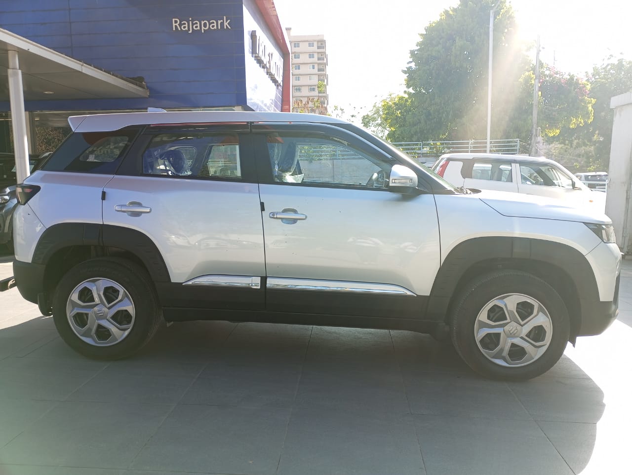 Maruti Suzuki Brezza VXI