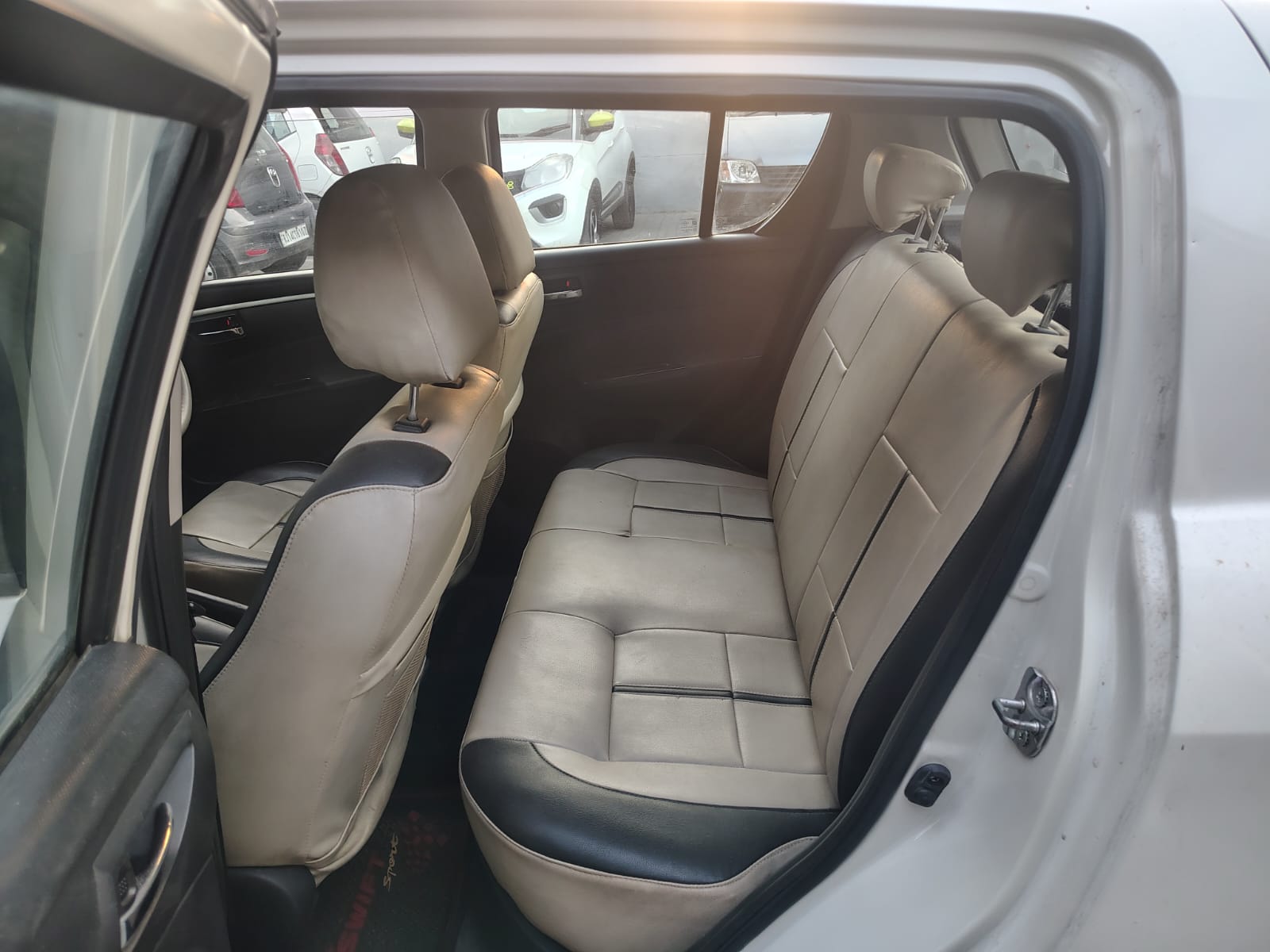 Maruti Suzuki Swift VXI