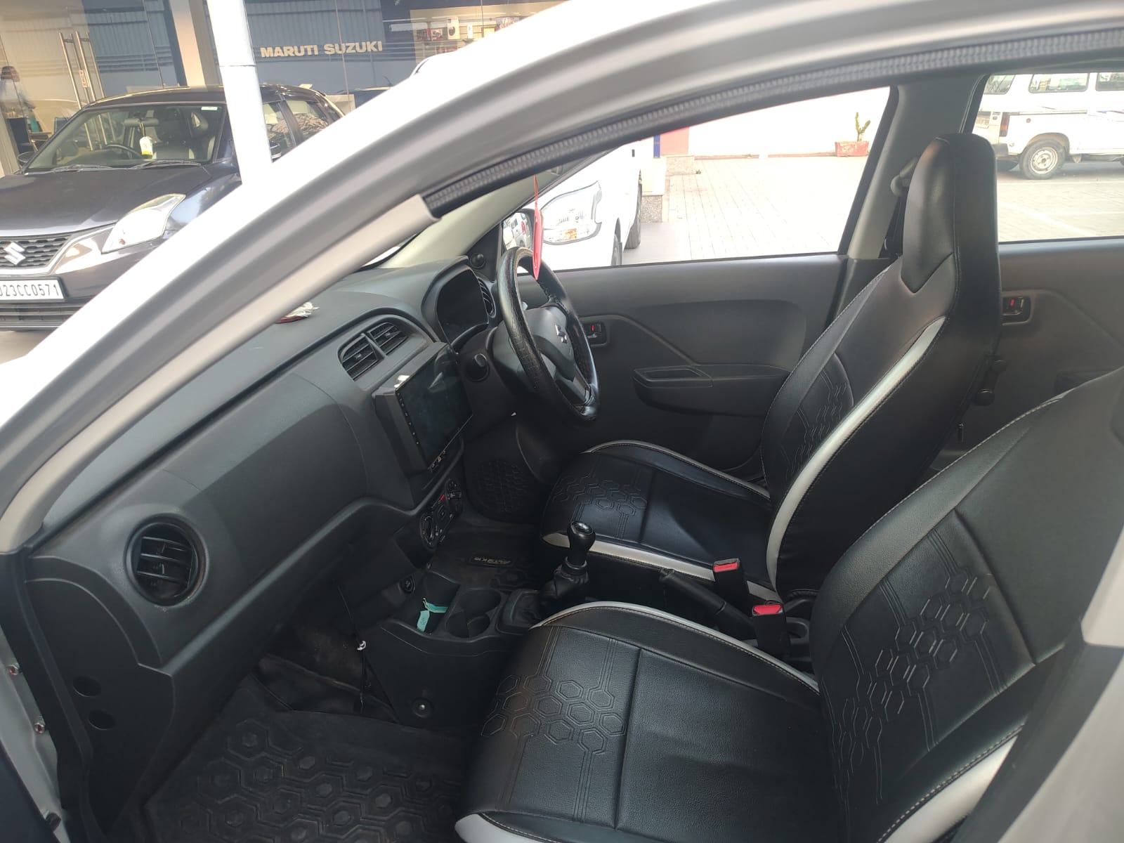 Maruti Suzuki Alto k-10 VXI