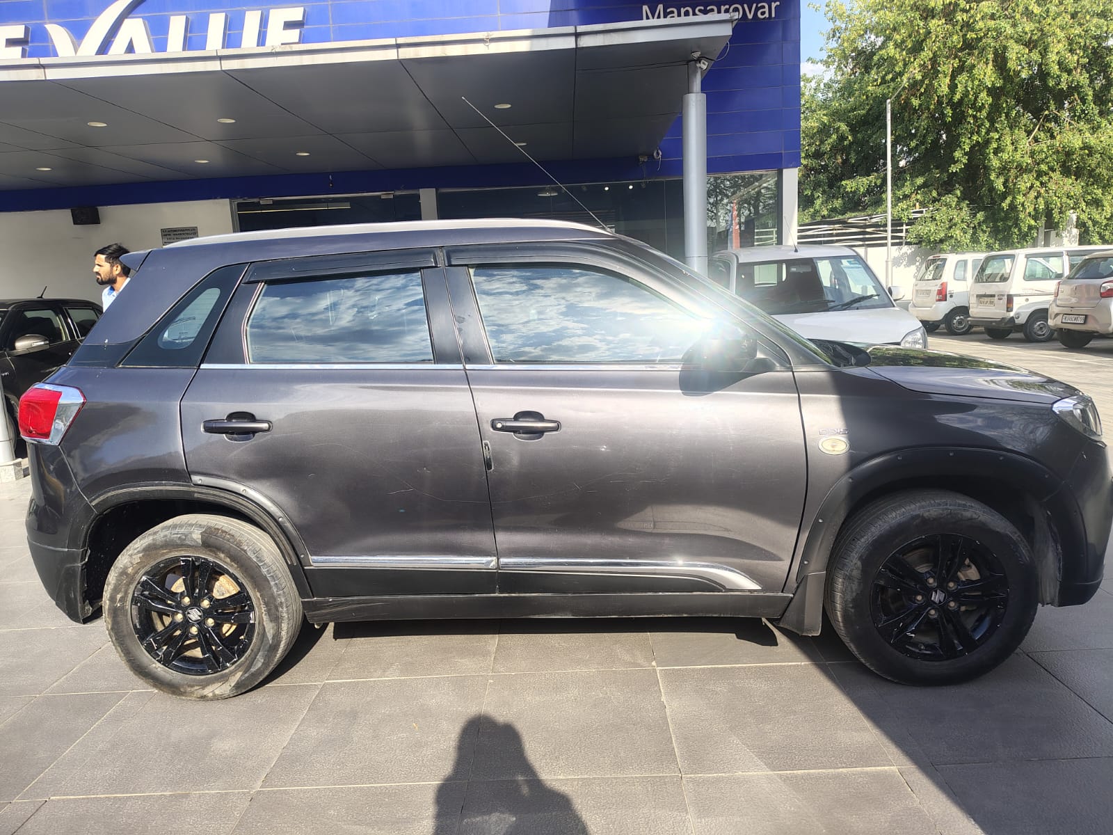 Maruti Suzuki Brezza ZDI