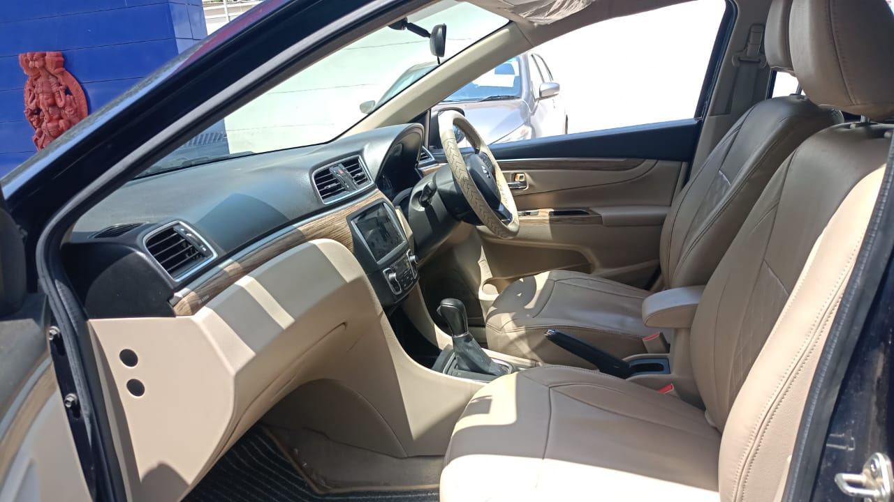 Maruti Suzuki Ciaz Smart hybrid Zeta