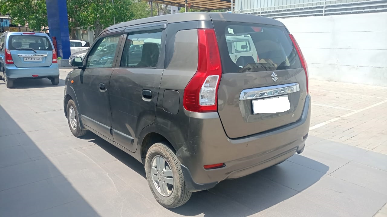 Maruti Suzuki Wagon R LXI CNG