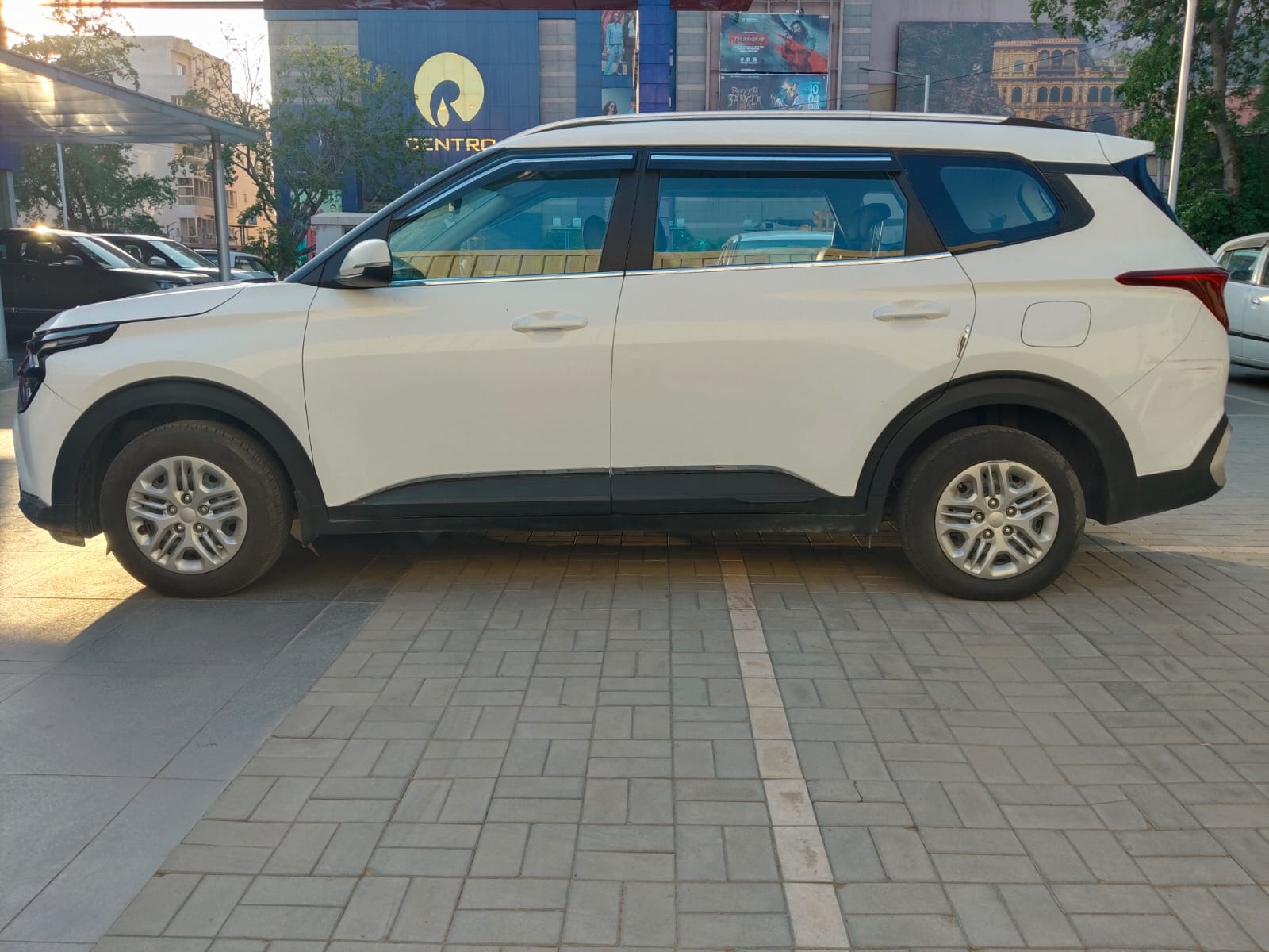 Kia Carens G MT