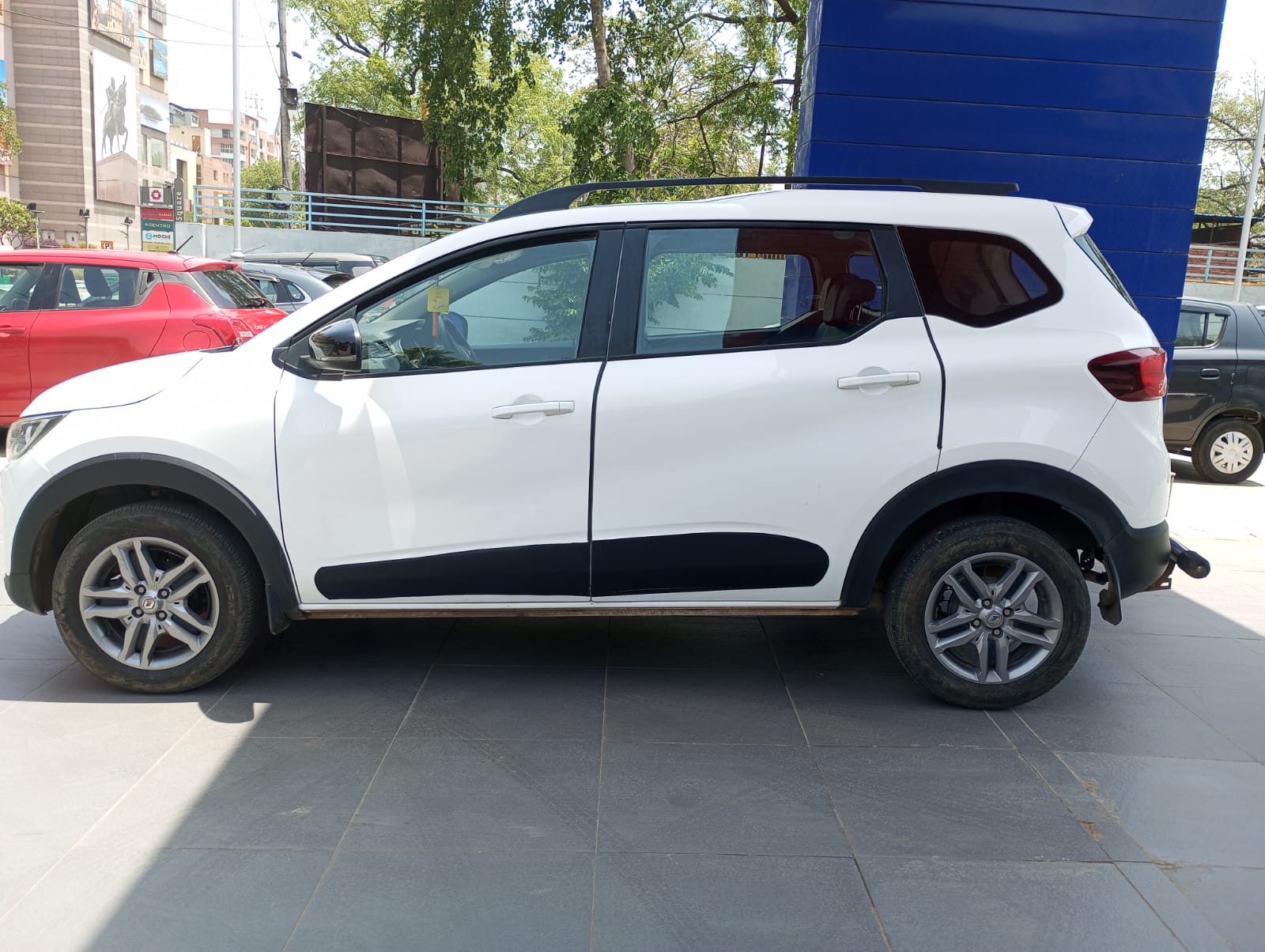 Renault Triber RXT MT