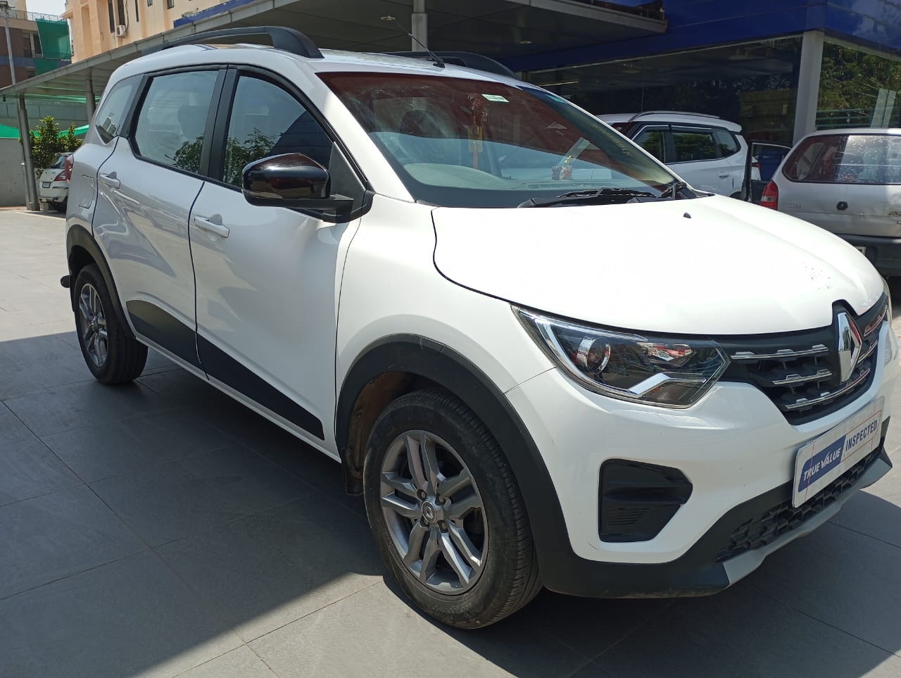 Renault Triber RXT MT