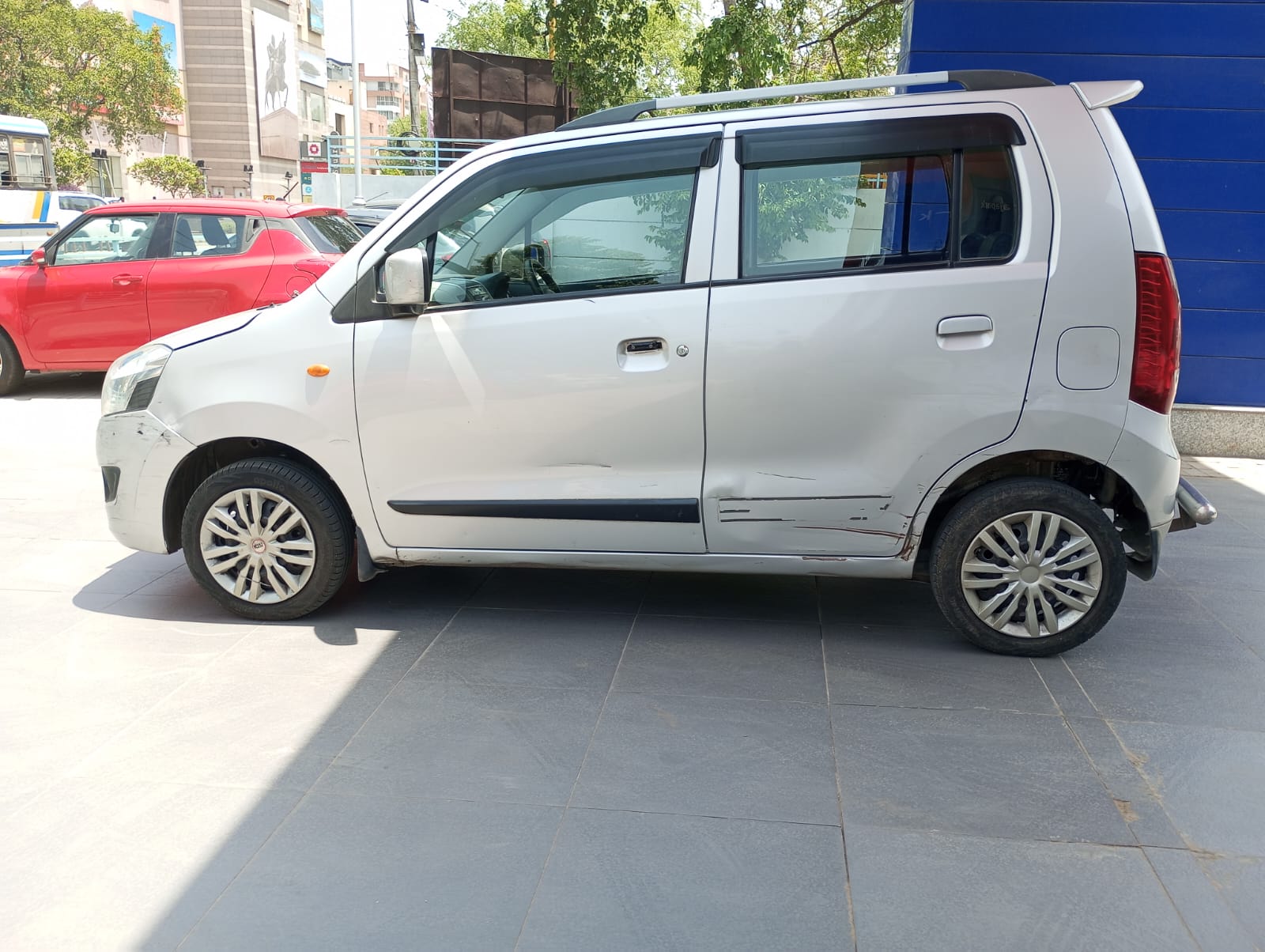 Maruti Suzuki Wagon R VXI AMT